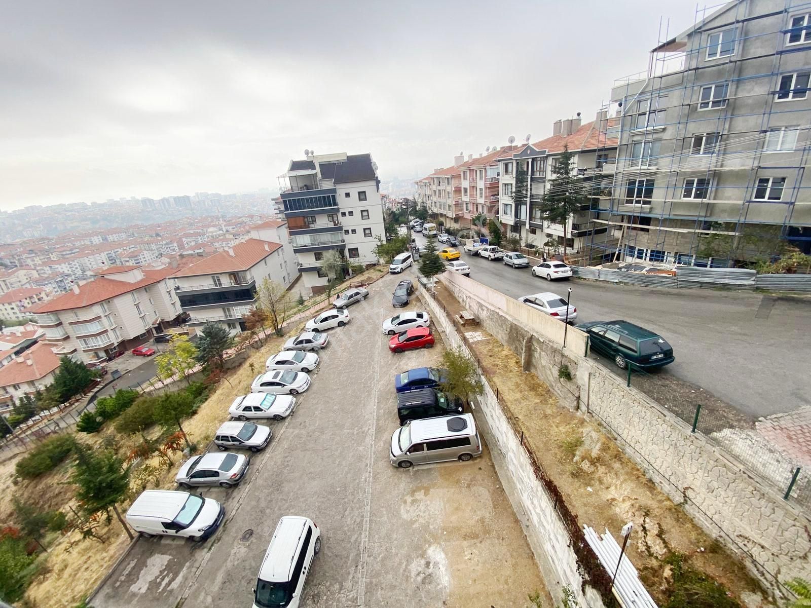 Uzman Emlak'dan Keçiören Bağlarbaşı Mh'de Site İçerisinde Asansörlü Isı Yalıtımlı 6.katta 3+1 Daire - Görsel 33