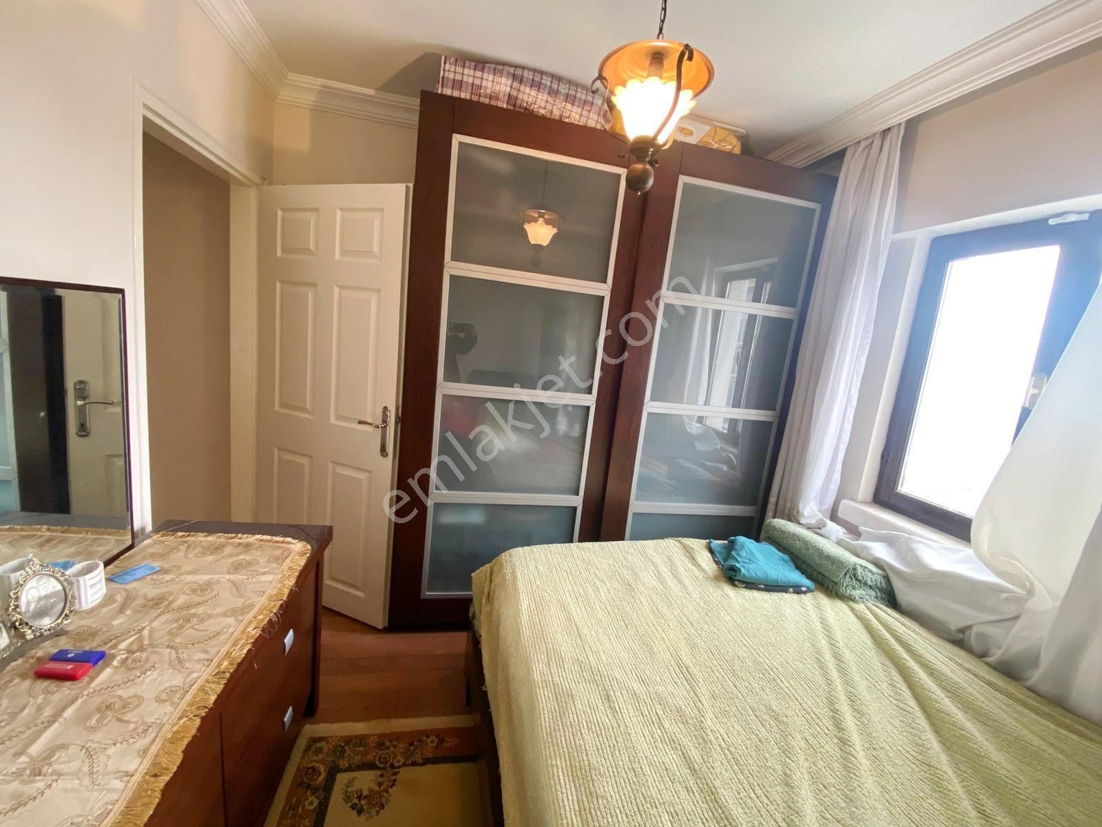 Uzman Emlak'dan Keçiören Bağlarbaşı Mh'de Site İçerisinde Asansörlü Isı Yalıtımlı 6.katta 3+1 Daire - Görsel 14