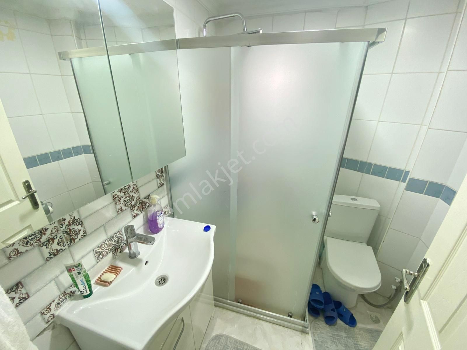 Uzman Emlak'dan Keçiören Bağlarbaşı Mh'de Site İçerisinde Asansörlü Isı Yalıtımlı 6.katta 3+1 Daire - Görsel 24