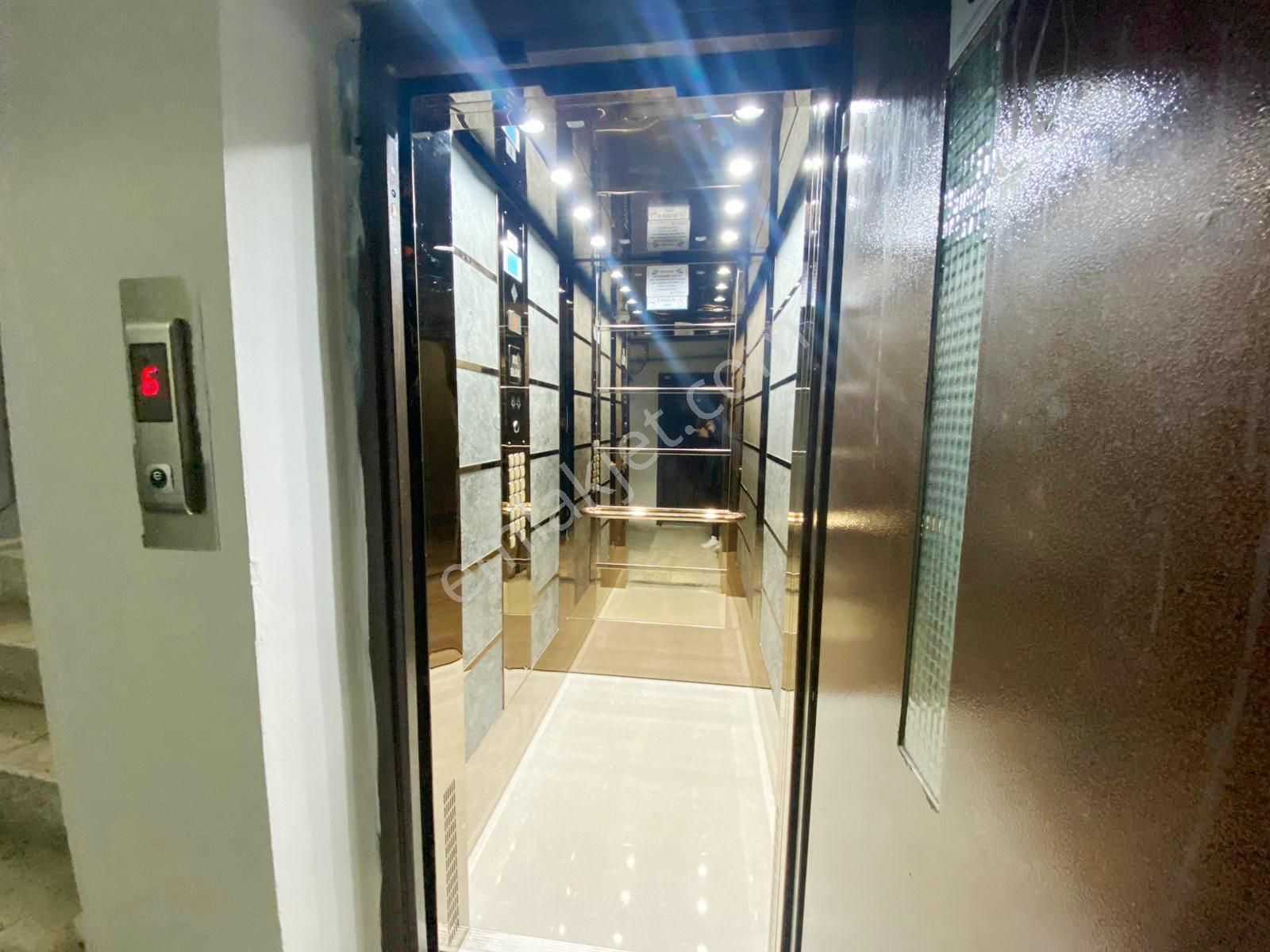 Uzman Emlak'dan Keçiören Bağlarbaşı Mh'de Site İçerisinde Asansörlü Isı Yalıtımlı 6.katta 3+1 Daire - Görsel 34