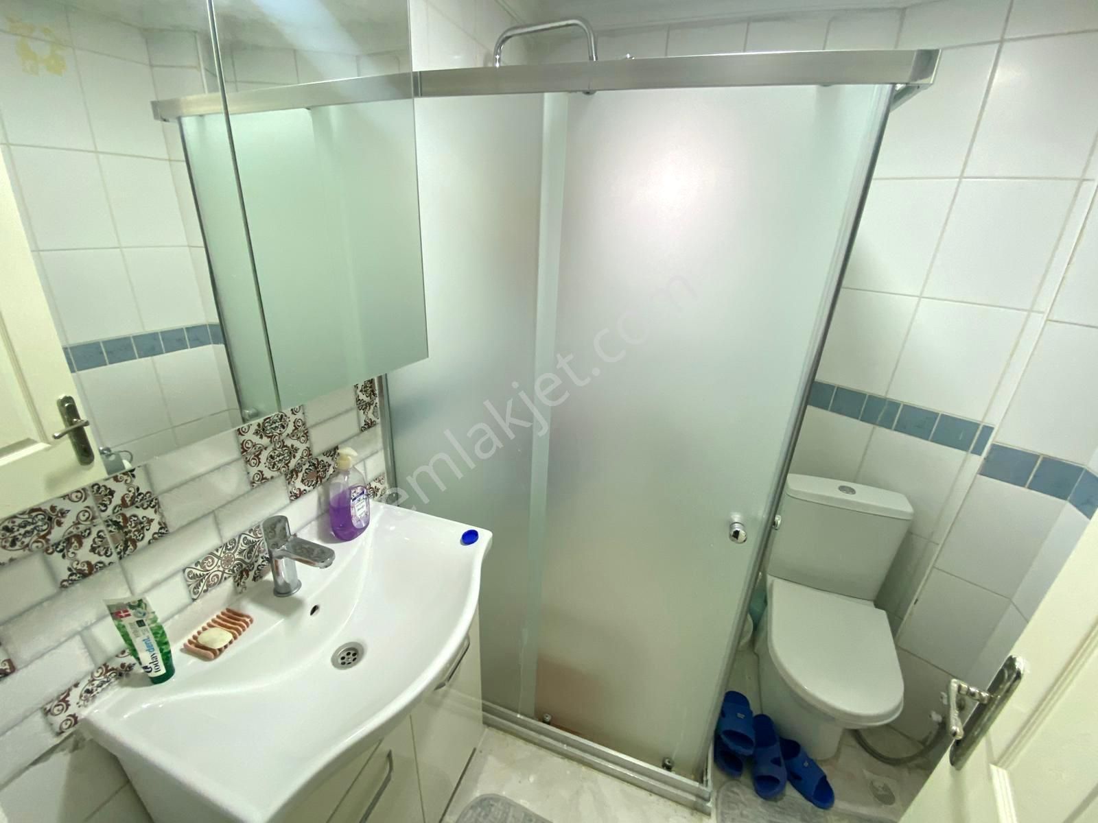 Uzman Emlak'dan Keçiören Bağlarbaşı Mh'de Site İçerisinde Asansörlü Isı Yalıtımlı 6.katta 3+1 Daire - Görsel 23