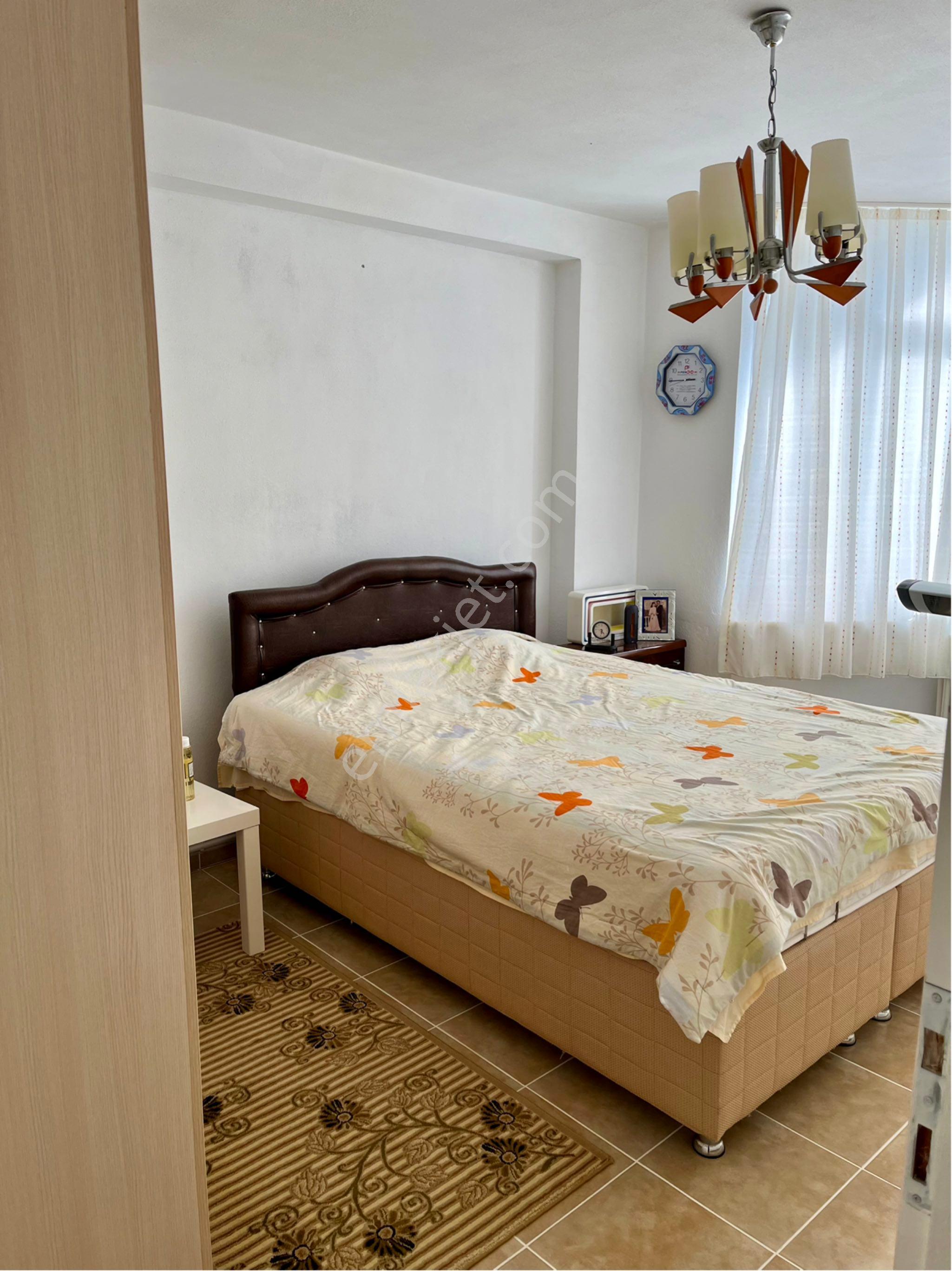 Edirne Enez Trapez’de Bağımsız Oturumlu 782 M2 Bahçeli Emsalsiz Müstakil Tripleks Villa - Görsel 13