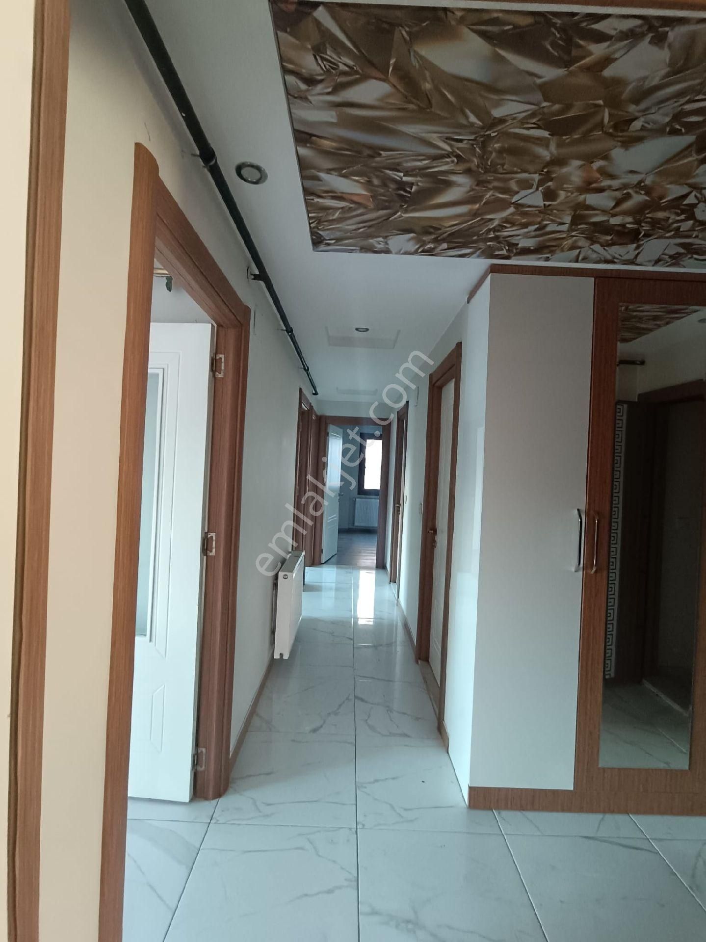 Sarıçam Belediyesi Yanında Satılık 3+1 Daire