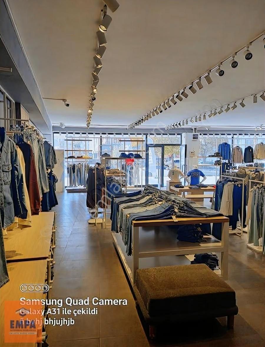 14.cadde Üzerinde Tabela Değeri Yüksek 200 M² Dükkan - Görsel 8