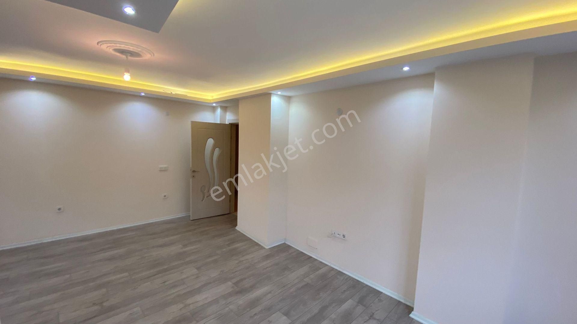 Merkezi Konumda Ferah Geniş Büyük Fırsat 2+1 Satılık Daire - Görsel 21