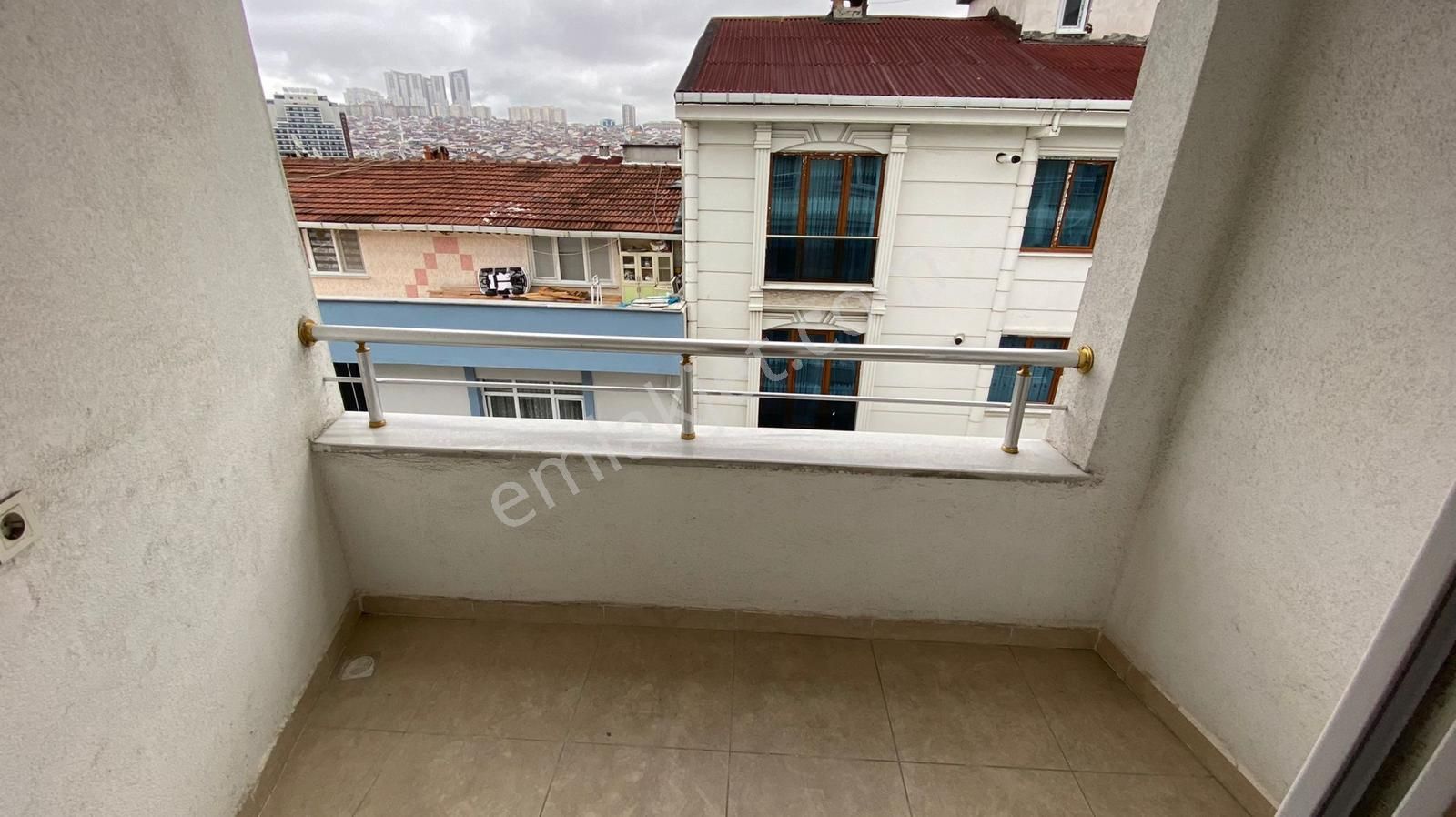 Merkezi Konumda Ferah Geniş Büyük Fırsat 2+1 Satılık Daire - Görsel 6