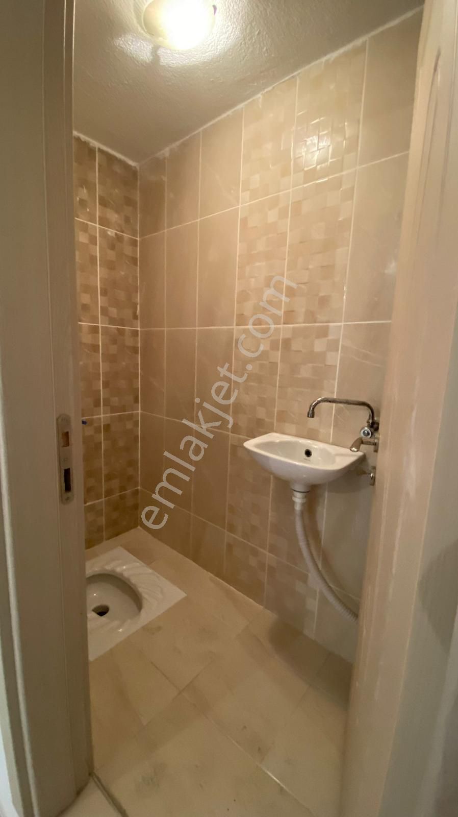 Merkezi Konumda Ferah Geniş Büyük Fırsat 2+1 Satılık Daire - Görsel 4