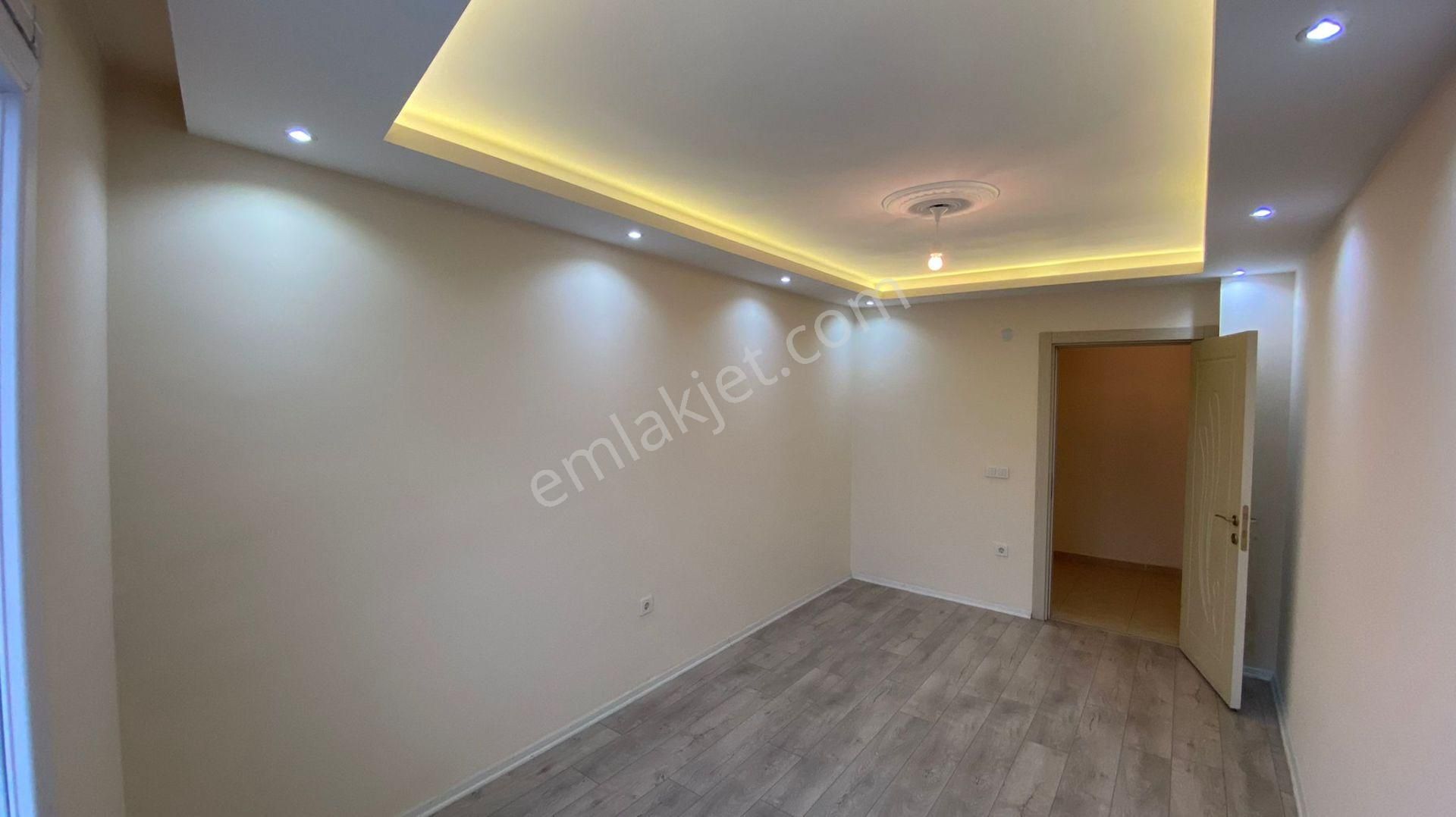 Merkezi Konumda Ferah Geniş Büyük Fırsat 2+1 Satılık Daire - Görsel 12