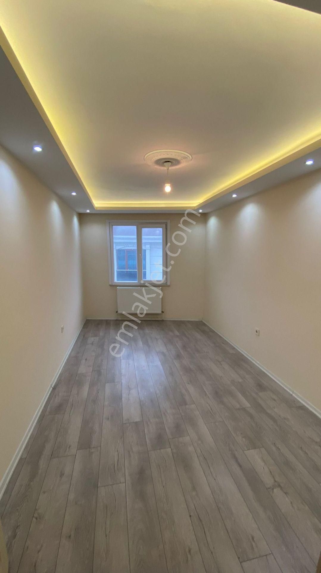 Merkezi Konumda Ferah Geniş Büyük Fırsat 2+1 Satılık Daire - Görsel 11