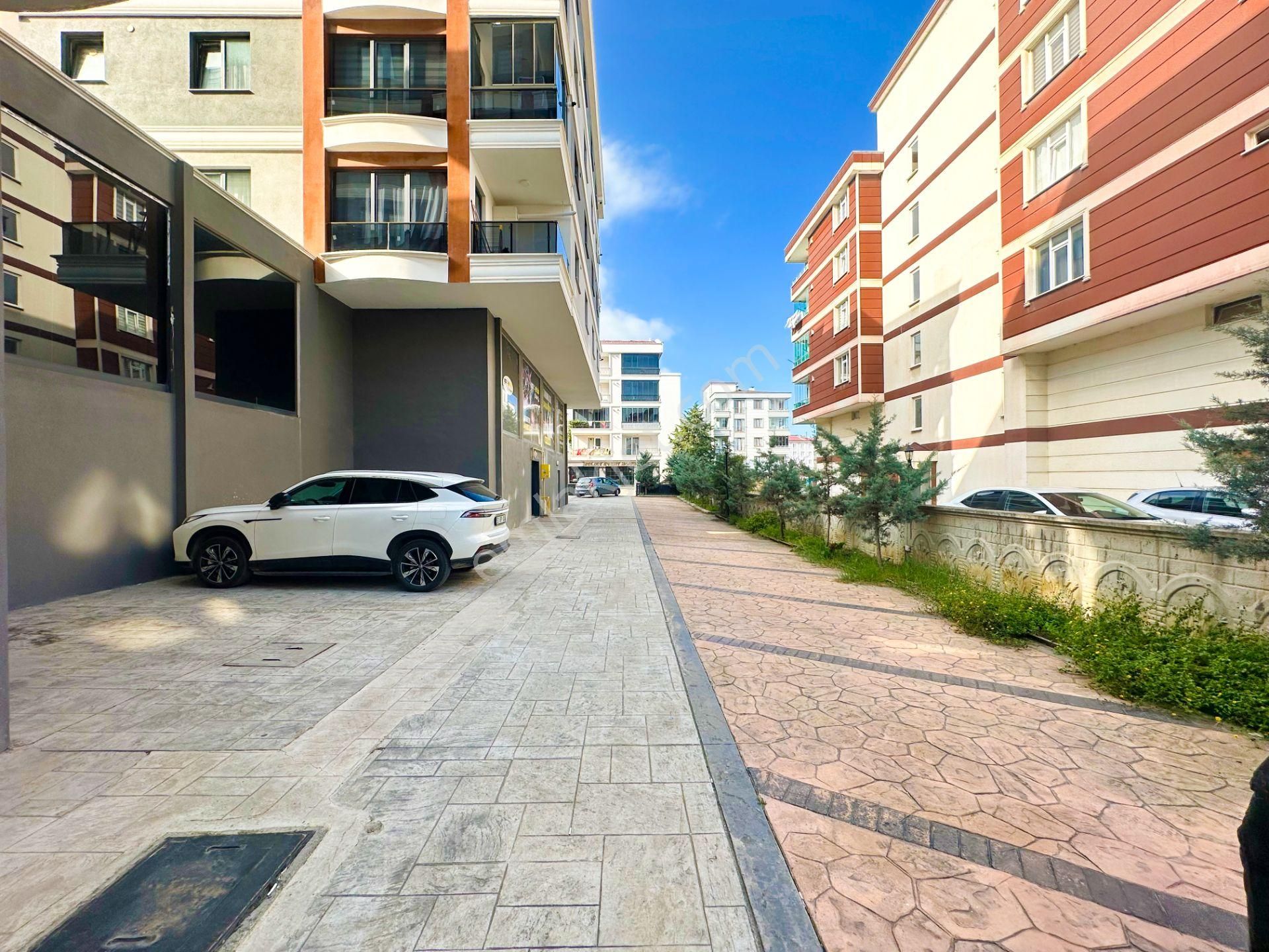 Tramvaya 2.bina Denize Yakın Abone Yapılı 1+1 Daire - Görsel 25