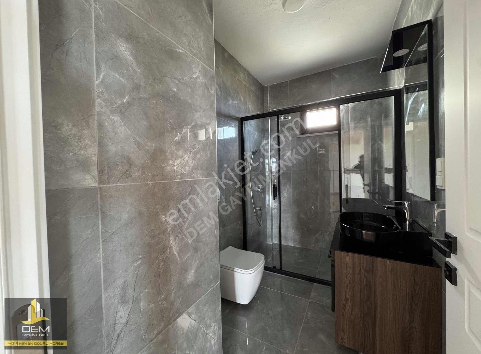 Arnavutköy Yeniköy'de (karaburun) Deniz Manzaralı Villa - Görsel 11