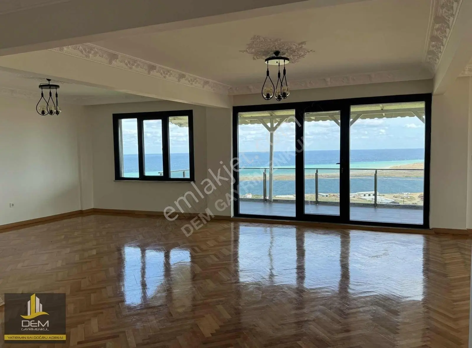 Arnavutköy Yeniköy'de (karaburun) Deniz Manzaralı Villa - Görsel 32