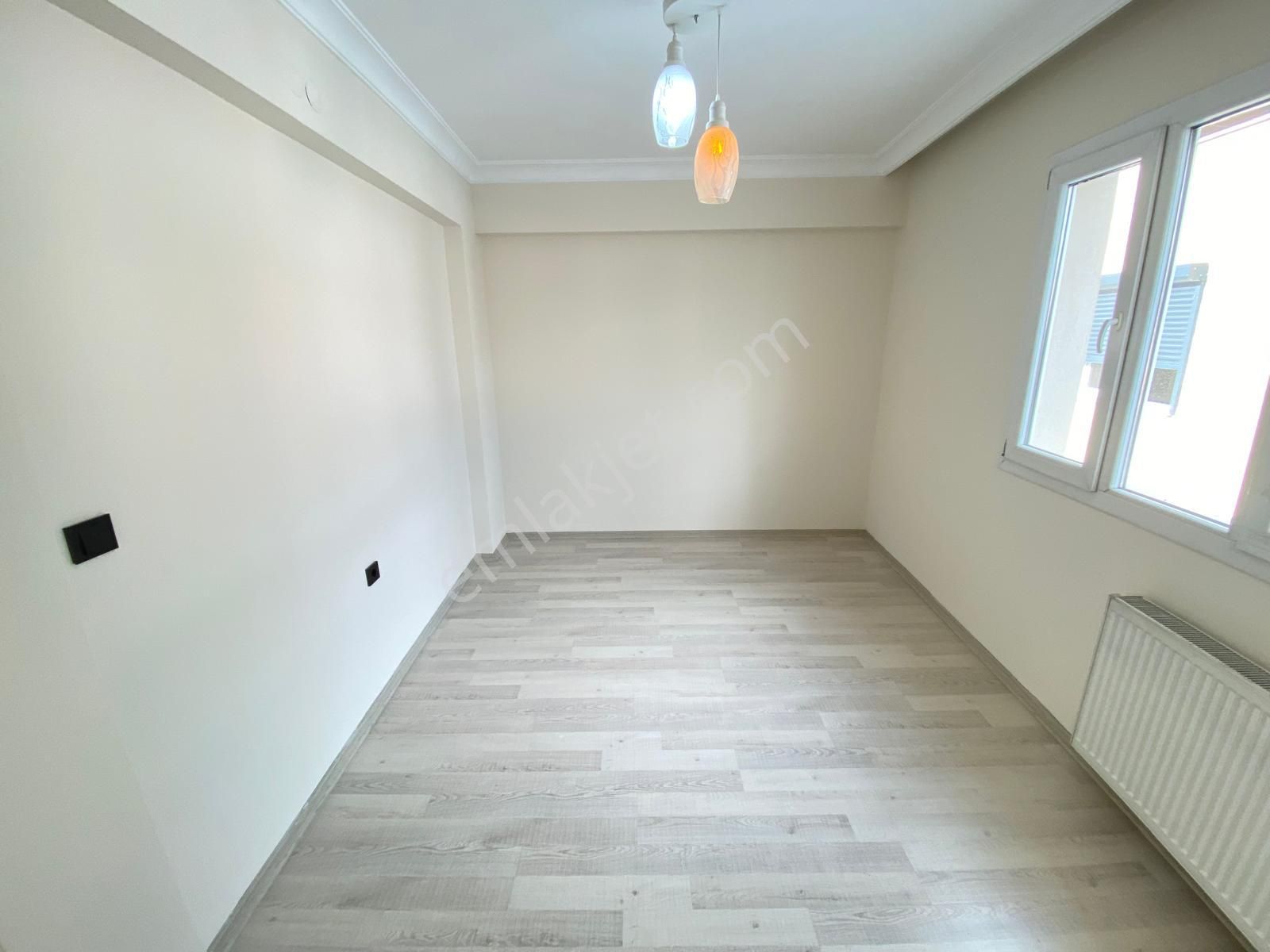 Buca Yeşilbağlar Mah Anacadde Plan Projeli 2+1 - Görsel 4