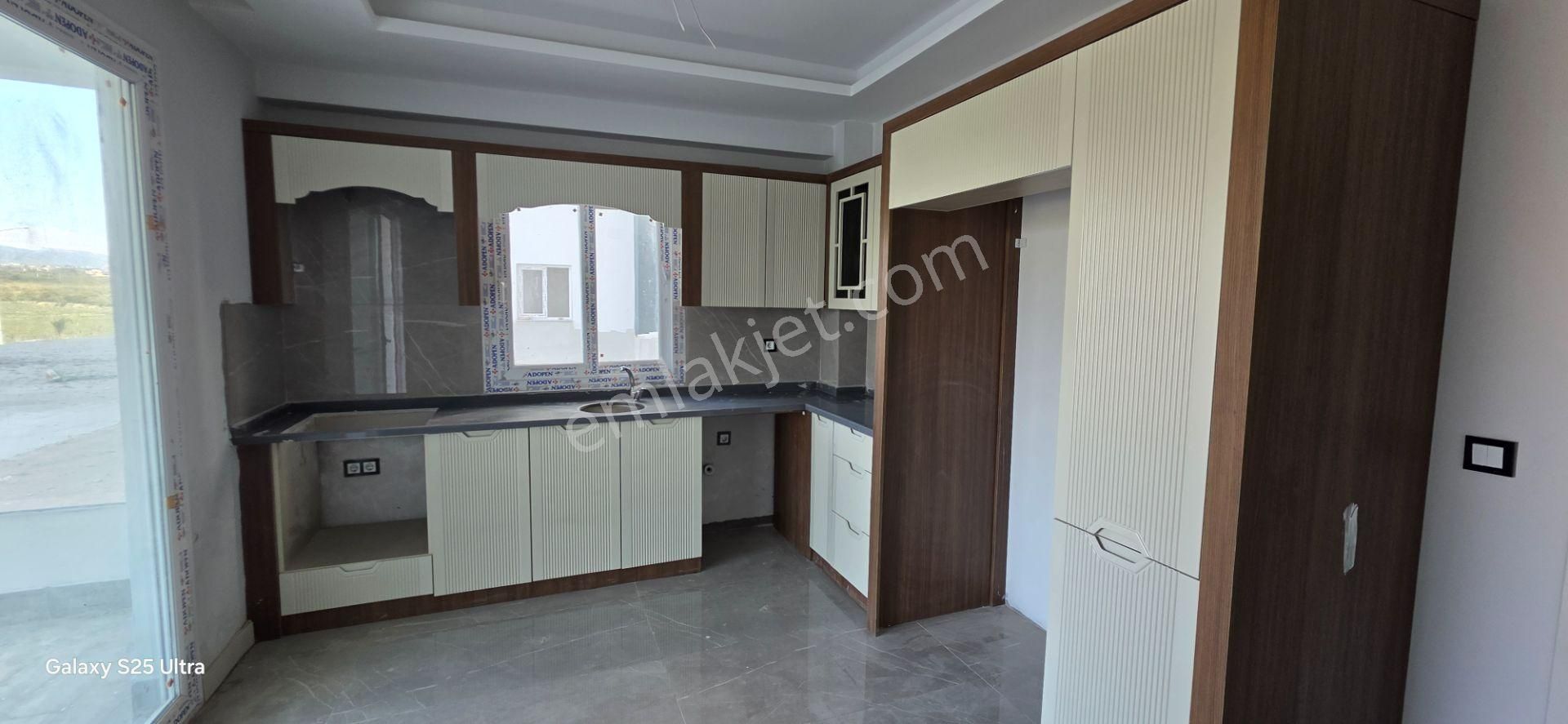 Royal Emlak Erdemli Tömük Mah Satılık 3+1 Yazlık 145m2 Daire Denize Yakın - Görsel 13