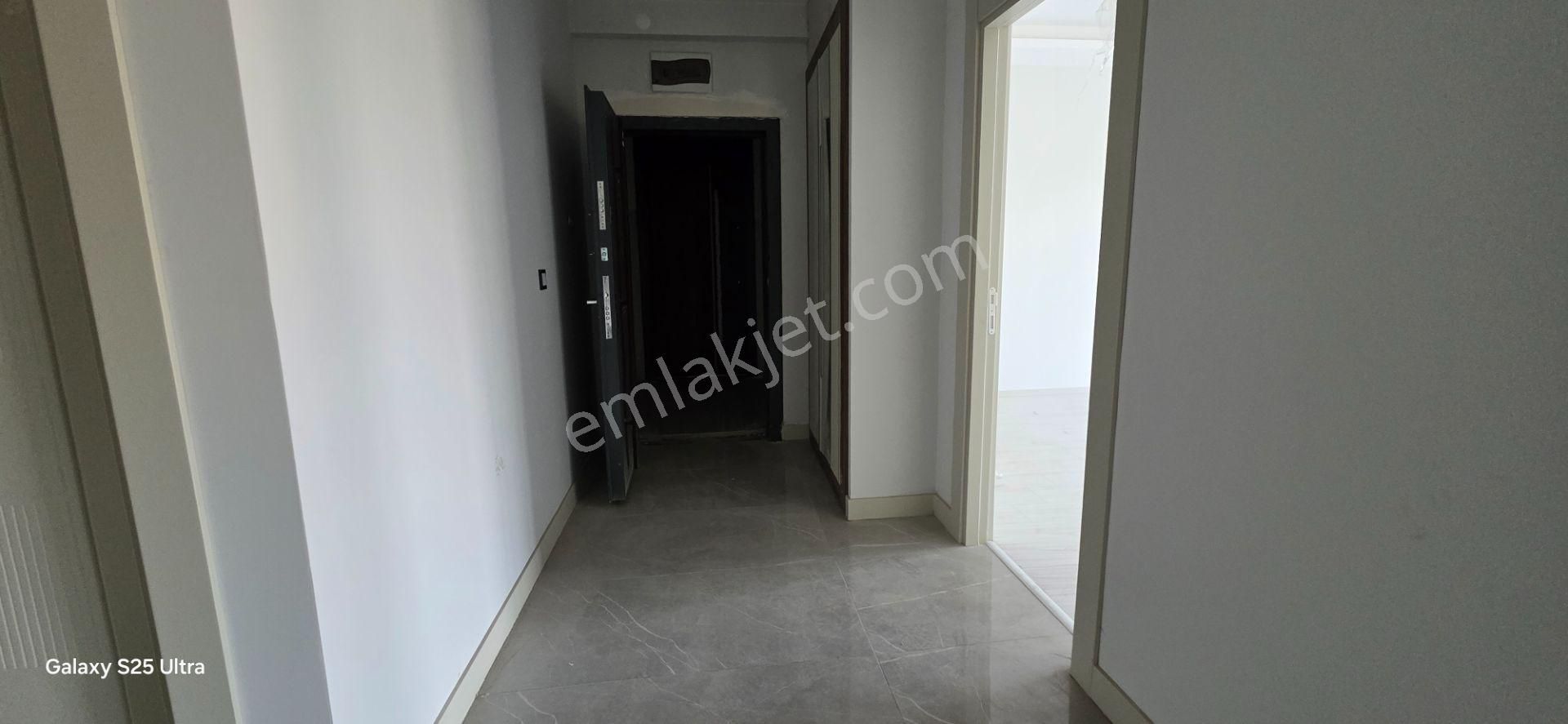 Royal Emlak Erdemli Tömük Mah Satılık 3+1 Yazlık 145m2 Daire Denize Yakın - Görsel 7