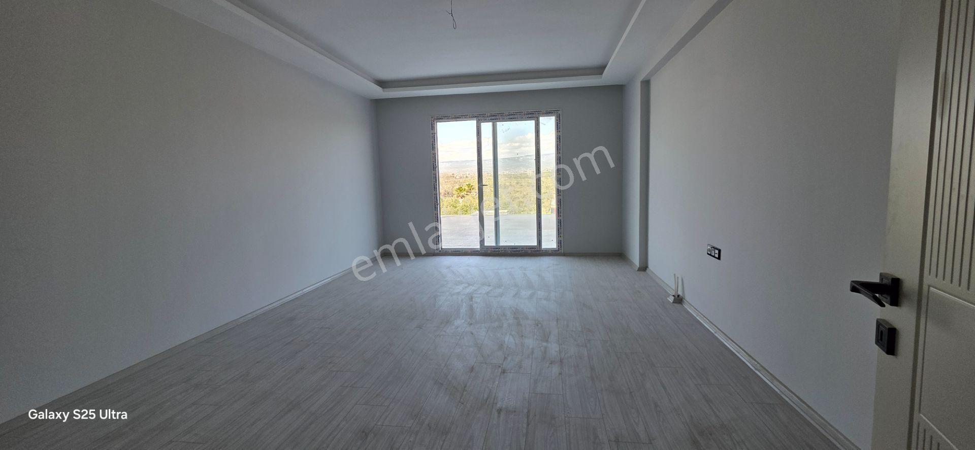 Royal Emlak Erdemli Tömük Mah Satılık 3+1 Yazlık 145m2 Daire Denize Yakın - Görsel 8