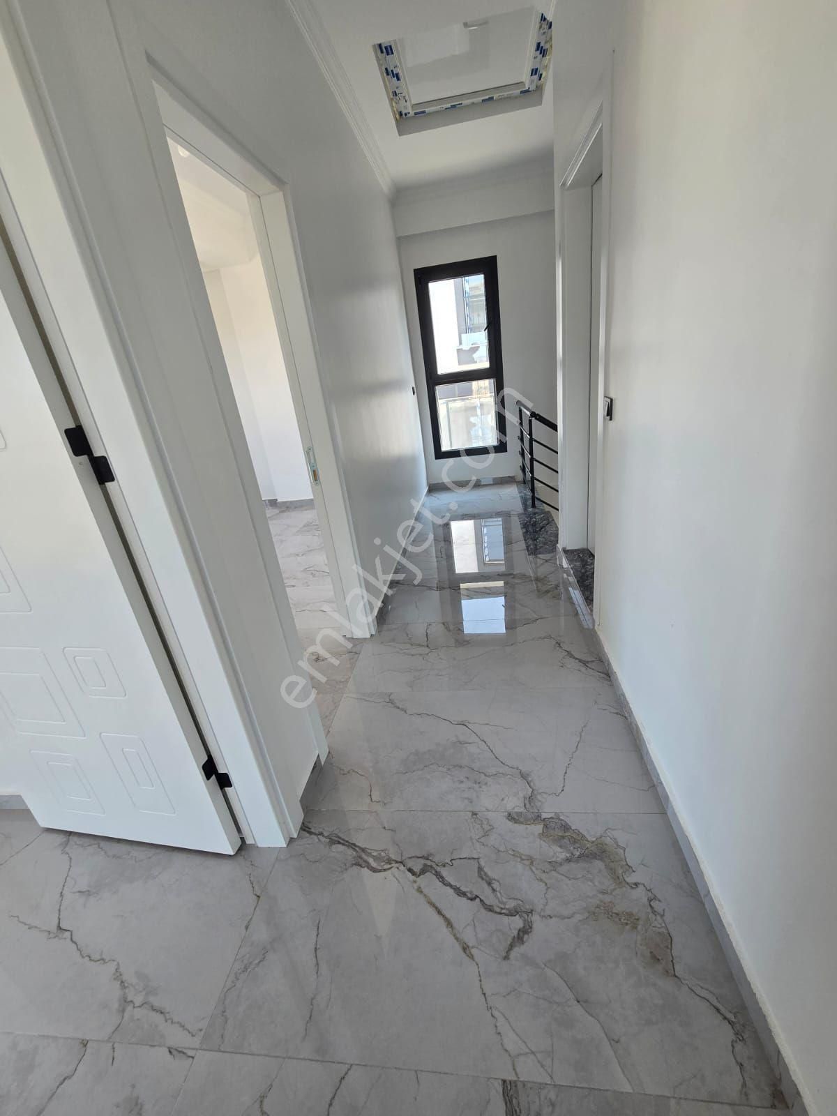 Didim.de Ful Deniz Manzaralı Sıfır Yapılmış Havuzlu Bahçeli Muhteşem Villalar Satıyoruz - Görsel 8