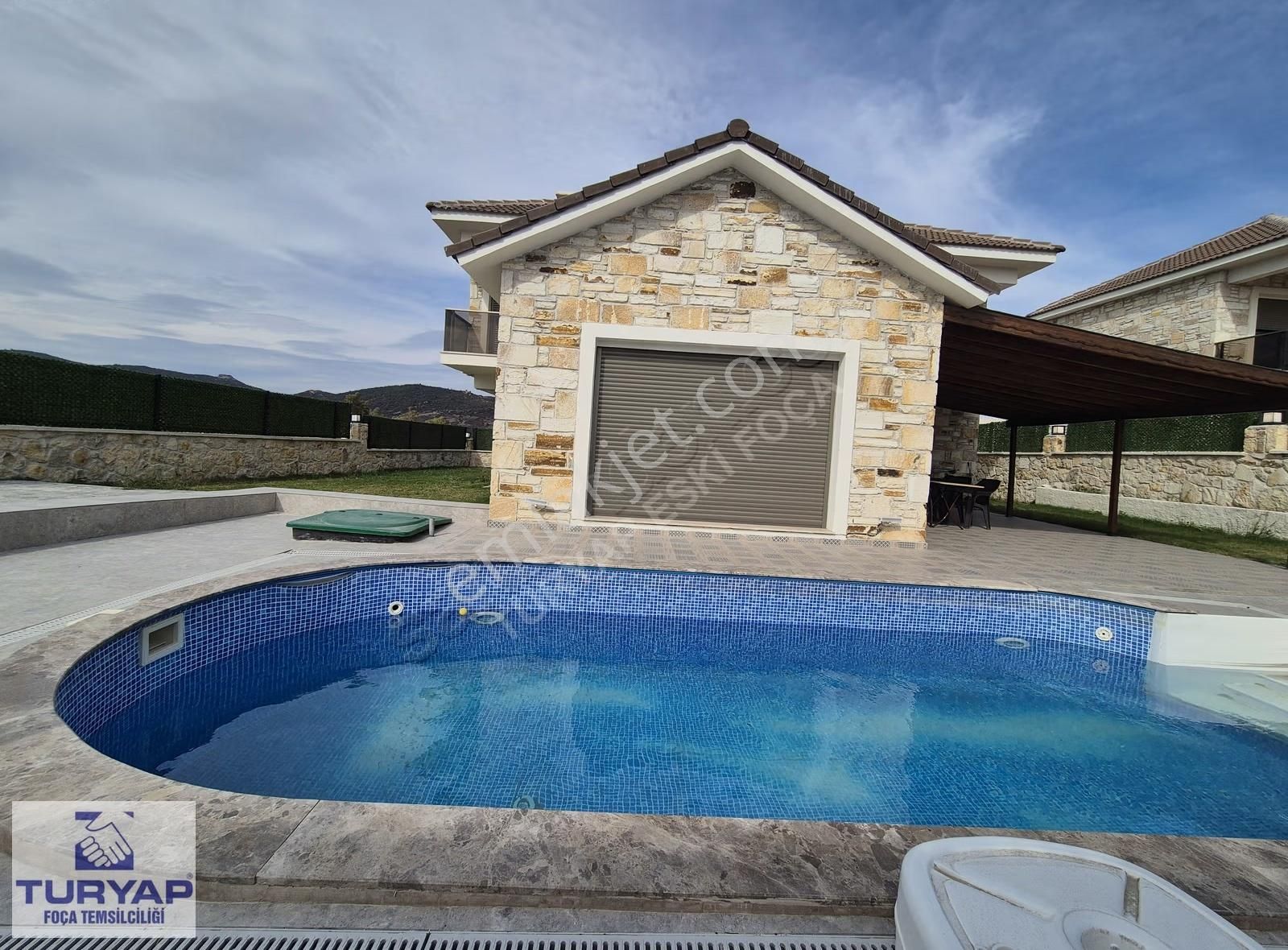 Turyap Foça'dan Satılık Dubleks Havuzlu Müstakil Villa - Görsel 6