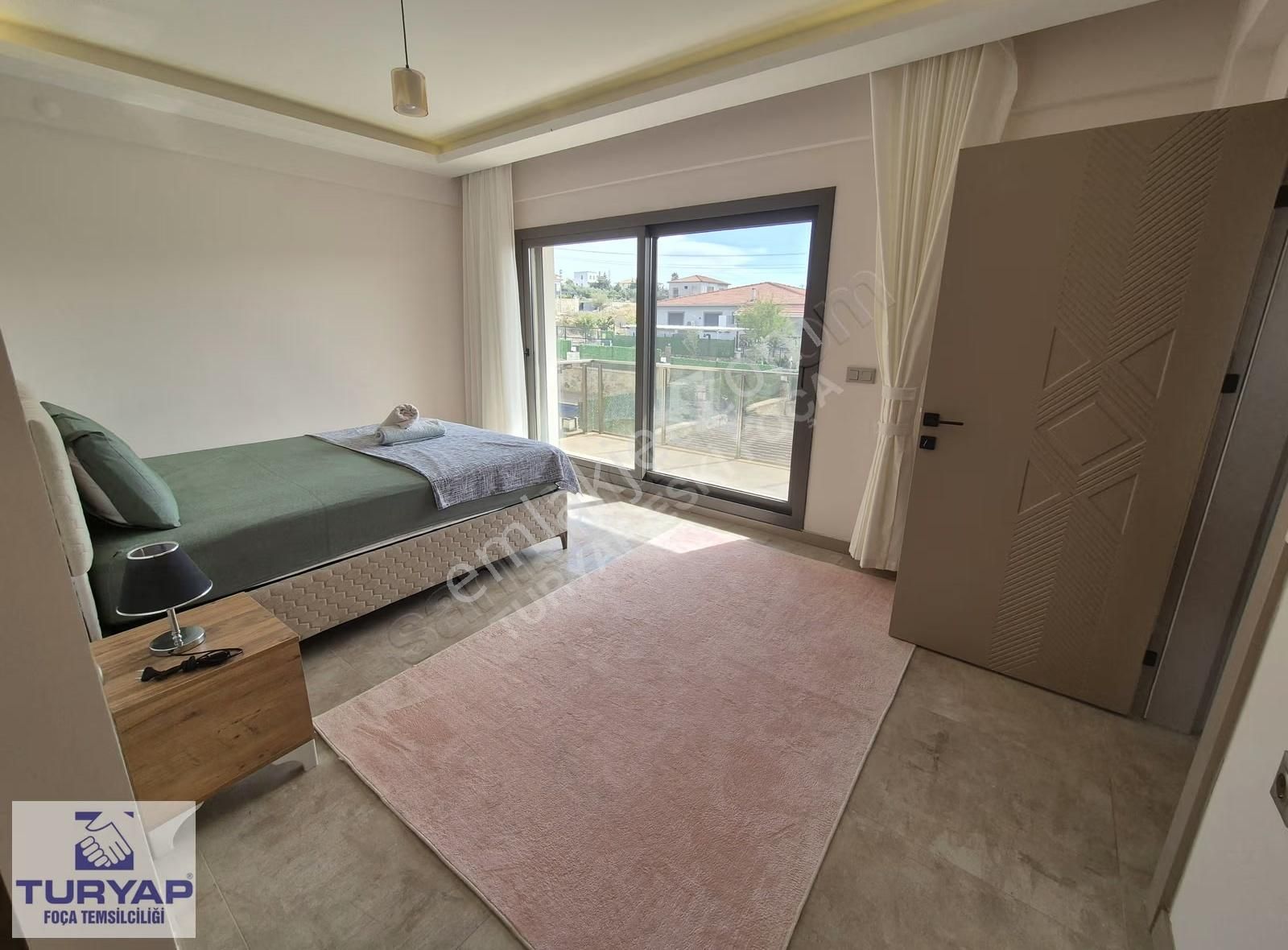 Turyap Foça'dan Satılık Dubleks Havuzlu Müstakil Villa - Görsel 9