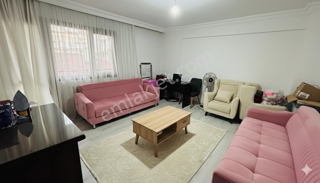 Bornova Metro Durağı Tam Karşısında 3+1 Satılık Daire ! - Görsel 13