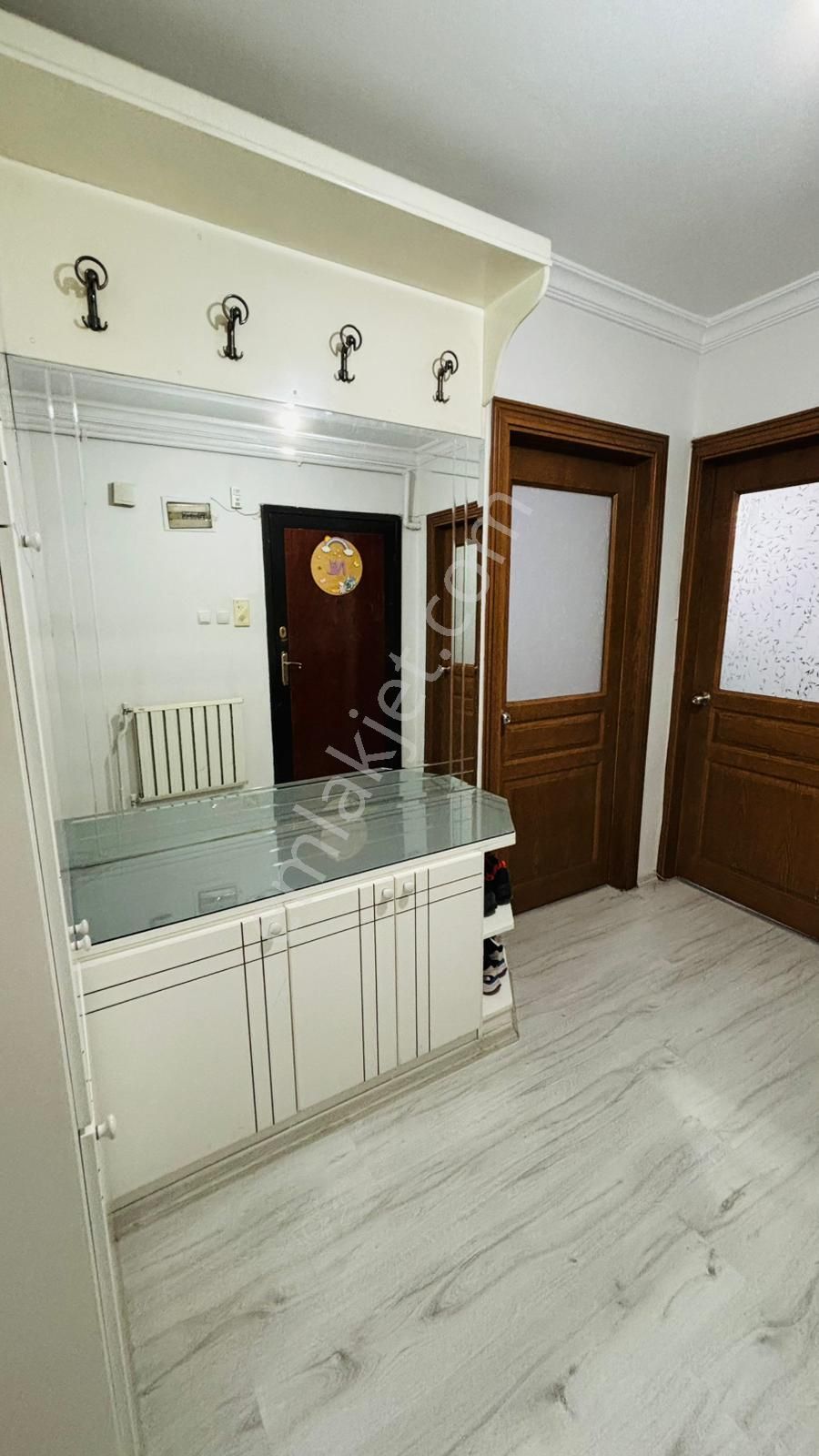 Bornova Metro Durağı Tam Karşısında 3+1 Satılık Daire ! - Görsel 22