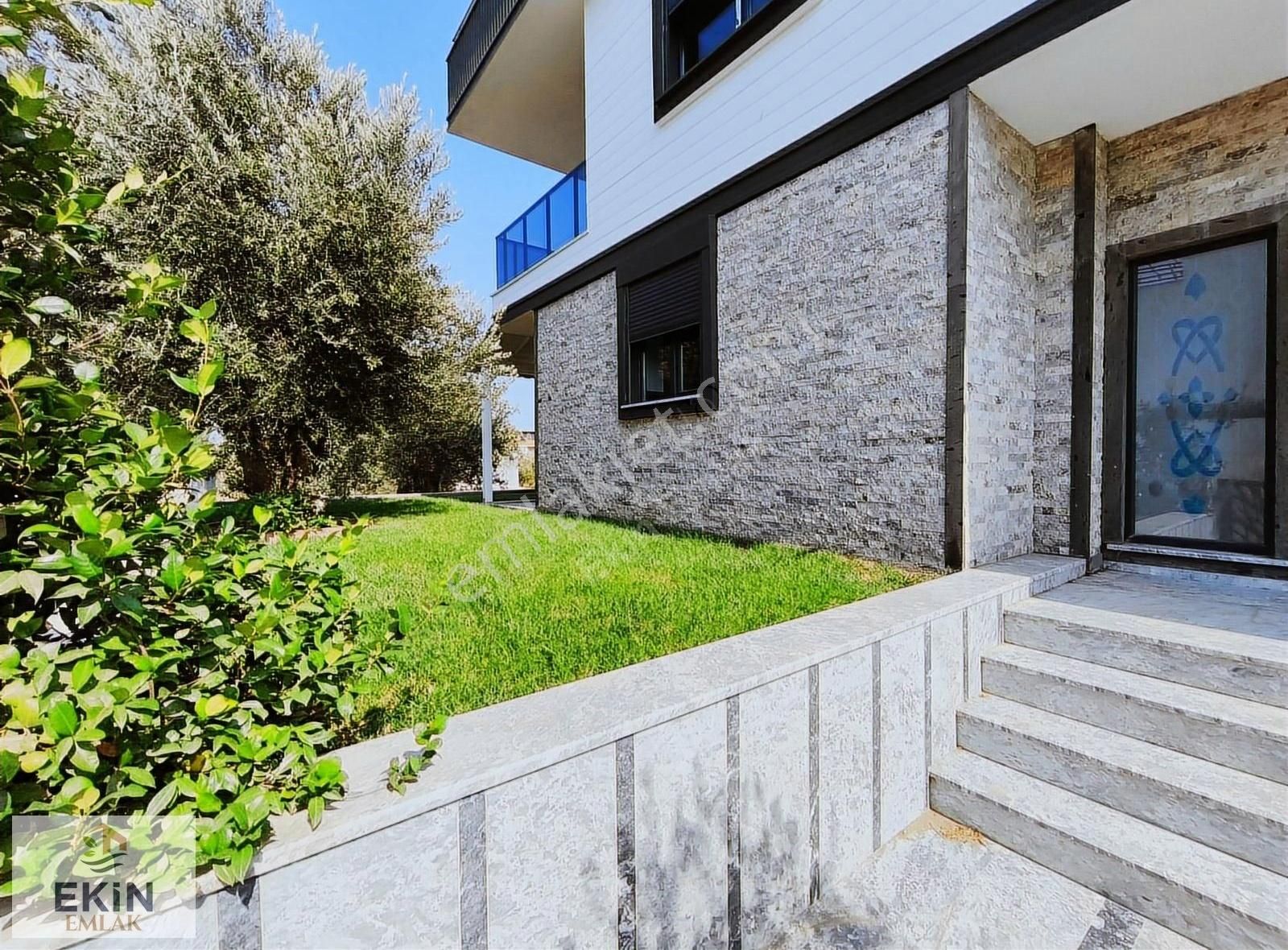 Güre'de Denize Yakın, Sıfır 6+1 Tripleks Villa! - Görsel 9