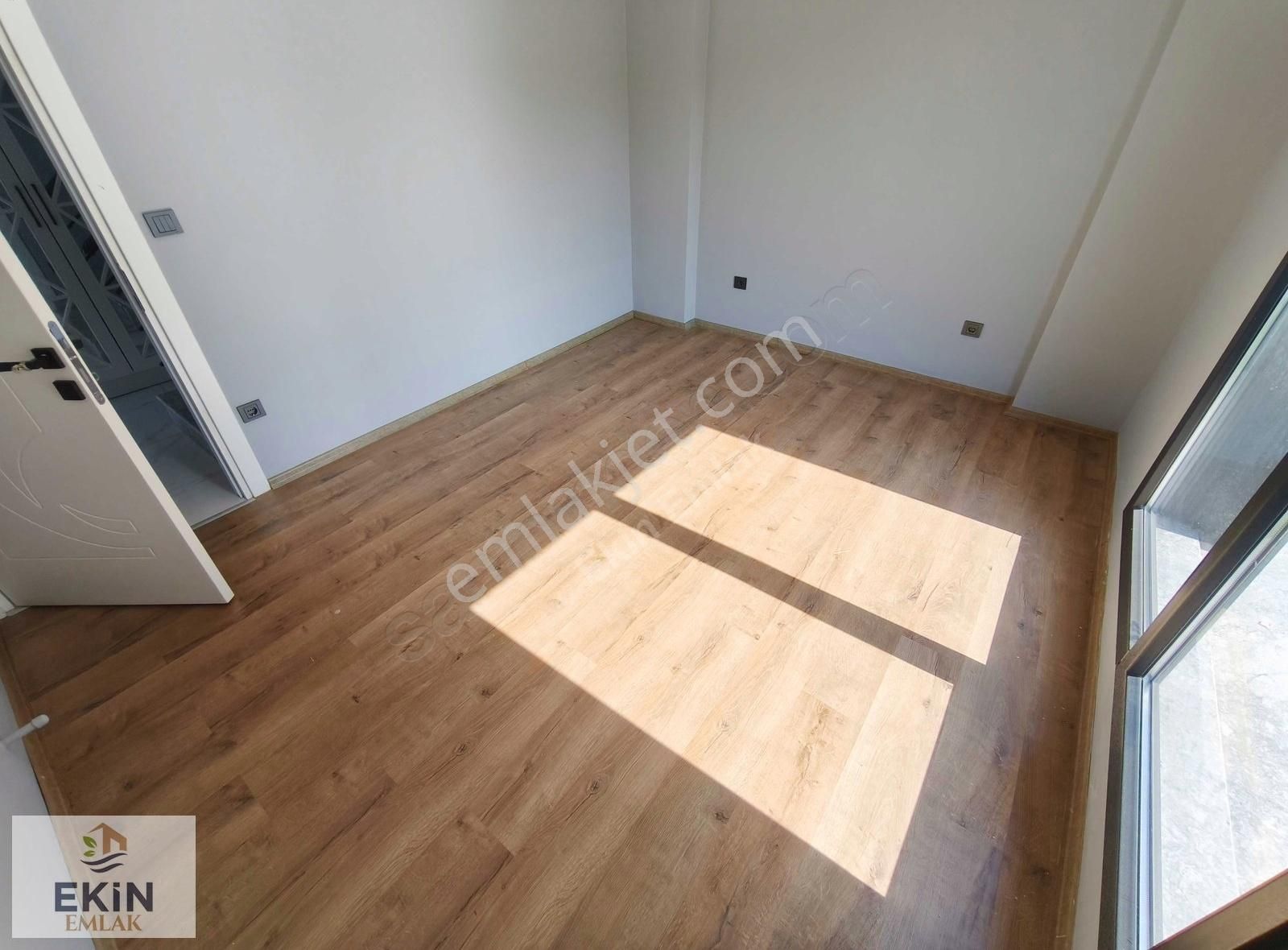 Güre'de Denize Yakın, Sıfır 6+1 Tripleks Villa! - Görsel 13