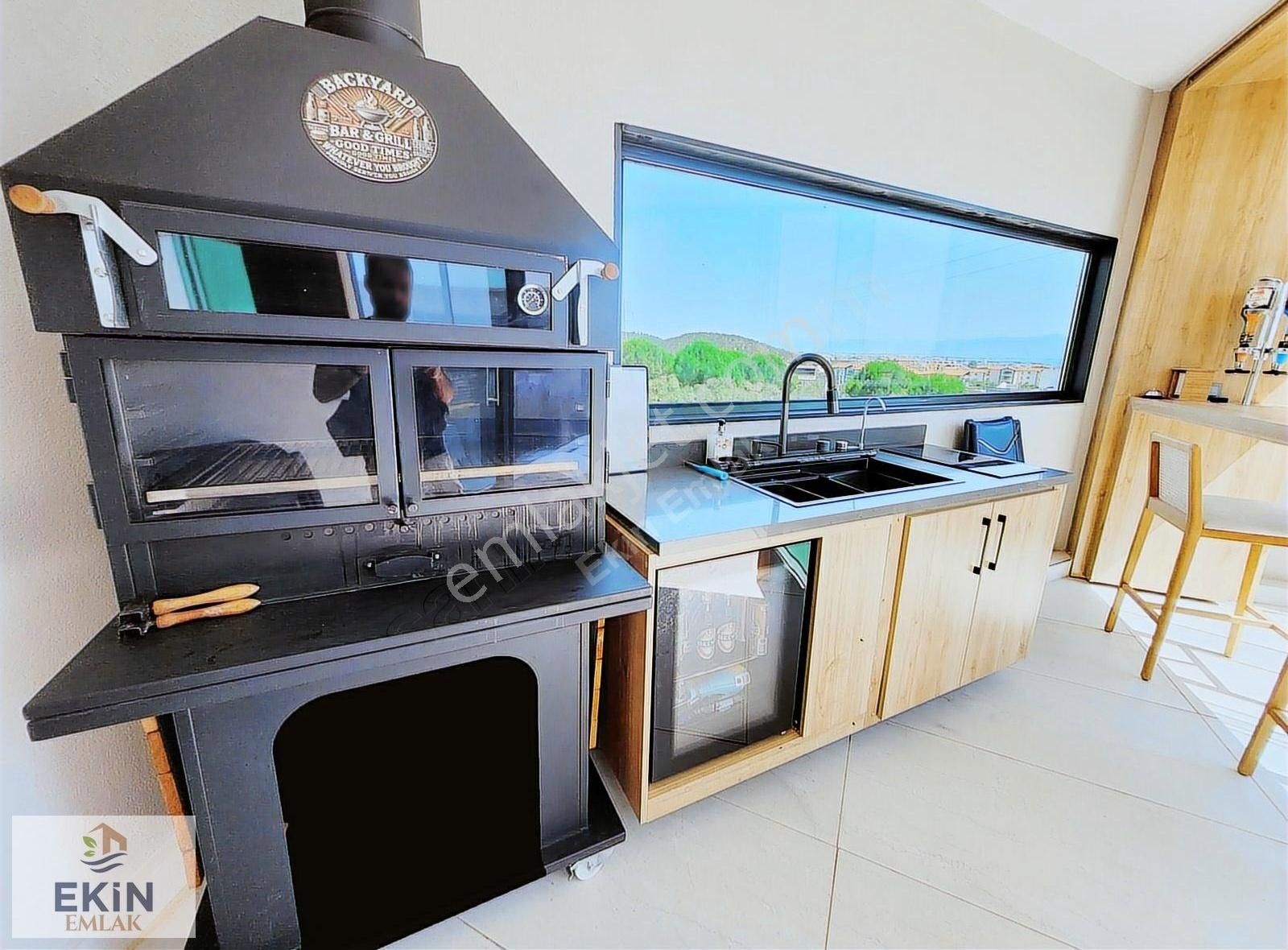 Kuş Sesleri Ve Deniz Esintisi Eşliğinde Bir Hayat! 4+1 Villa - Görsel 14