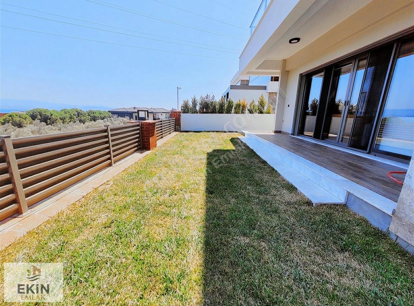 Kuş Sesleri Ve Deniz Esintisi Eşliğinde Bir Hayat! 4+1 Villa - Görsel 28