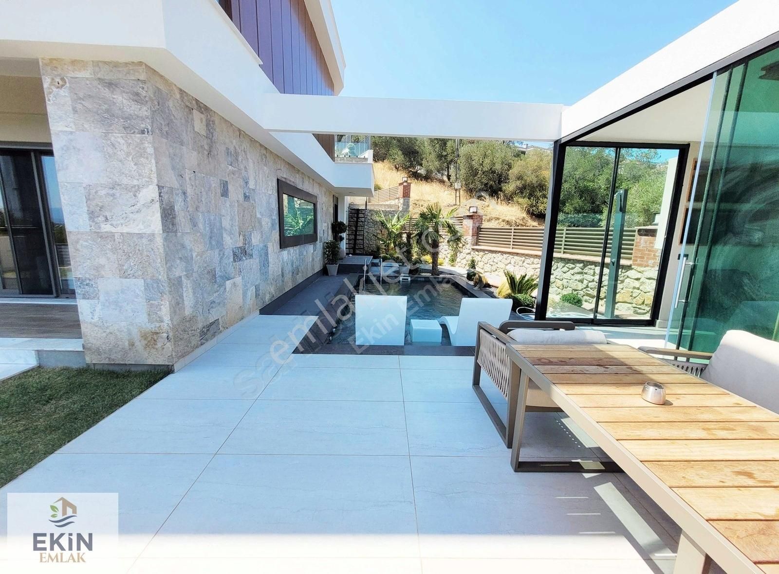 Kuş Sesleri Ve Deniz Esintisi Eşliğinde Bir Hayat! 4+1 Villa - Görsel 18