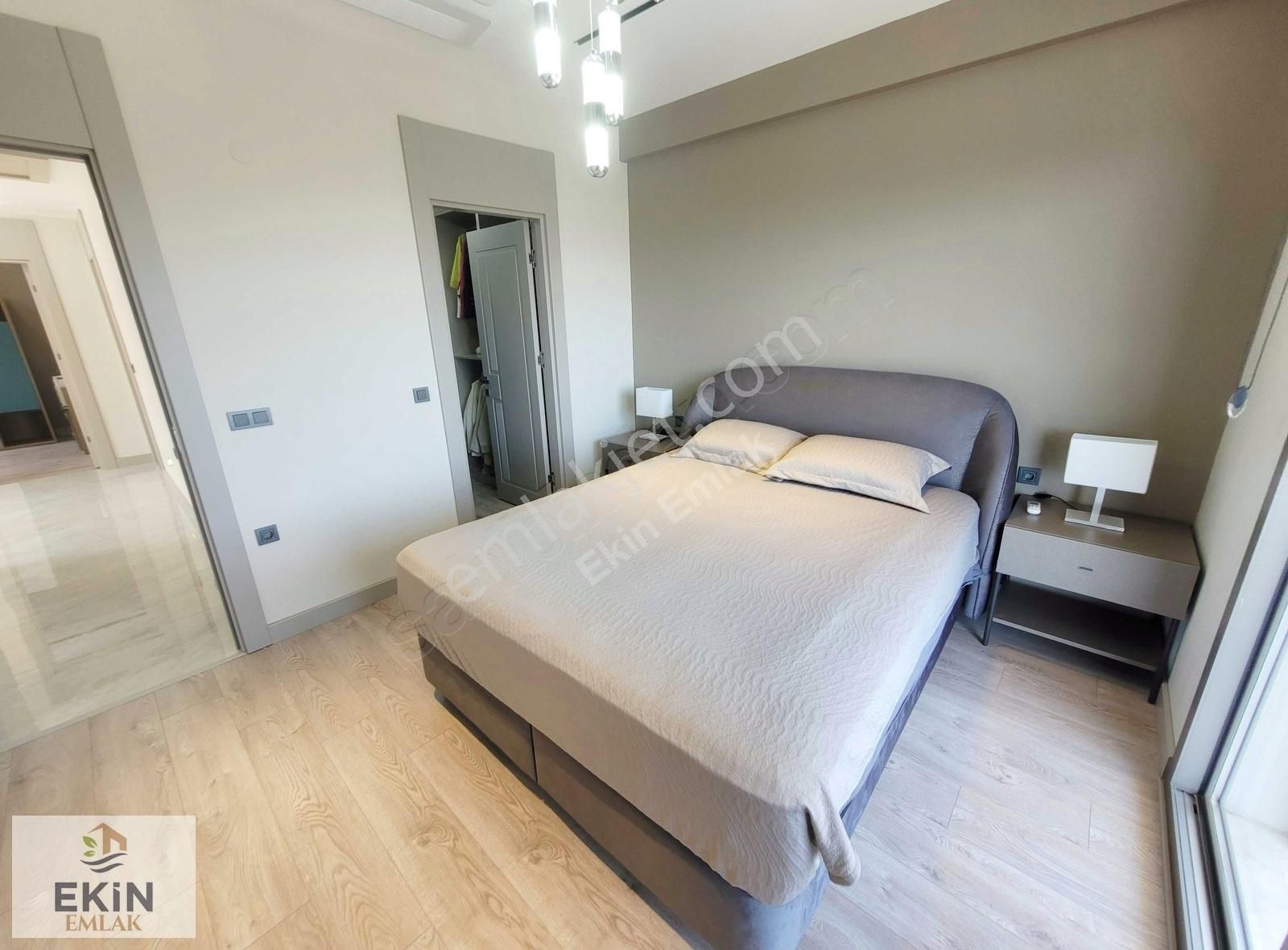 Kuş Sesleri Ve Deniz Esintisi Eşliğinde Bir Hayat! 4+1 Villa - Görsel 27