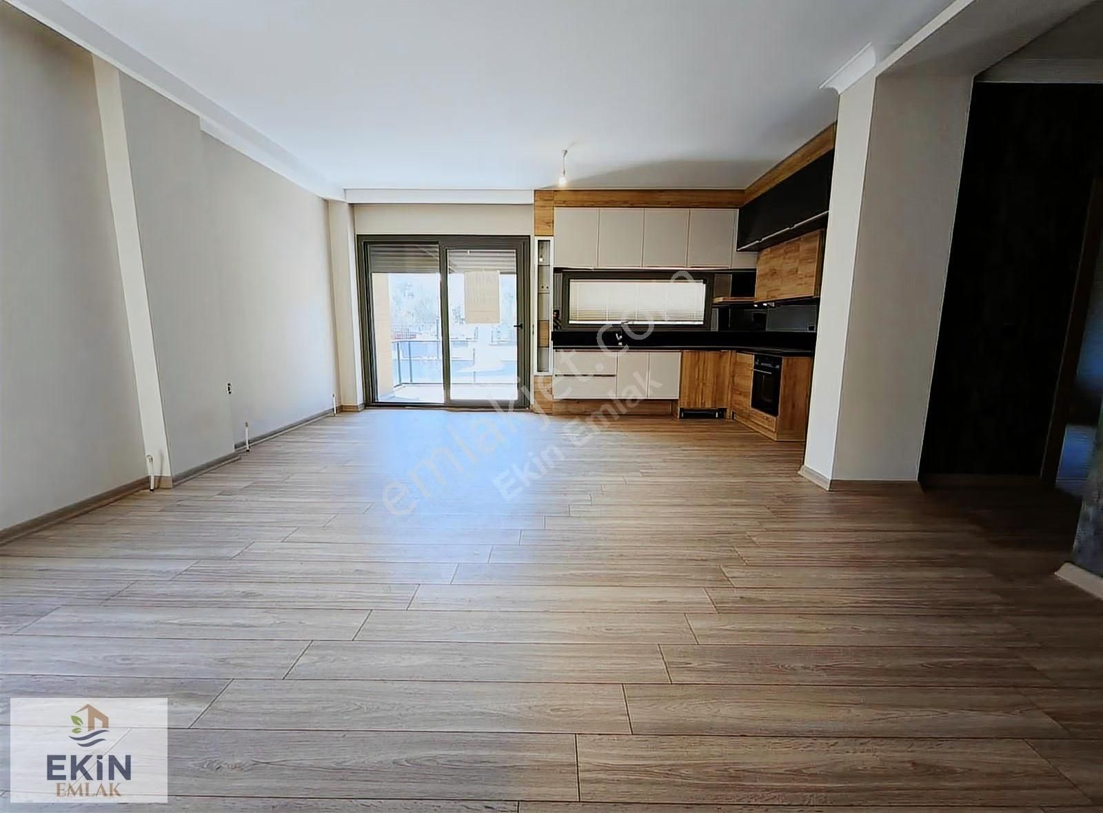 Güre'de Denize Yakın, Geniş, Müstakil, Lüks 4+1 Sıfır Villa! - Görsel 26