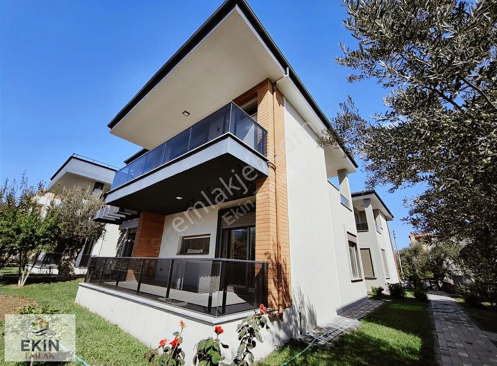 Güre'de Denize Yakın, Geniş, Müstakil, Lüks 4+1 Sıfır Villa! - Görsel 27