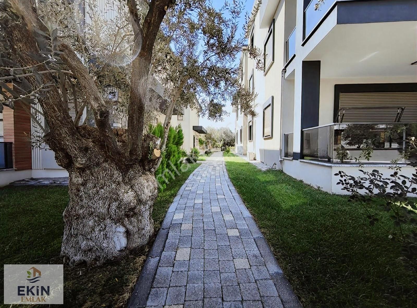 Güre'de Denize Yakın, Geniş, Müstakil, Lüks 4+1 Sıfır Villa! - Görsel 14