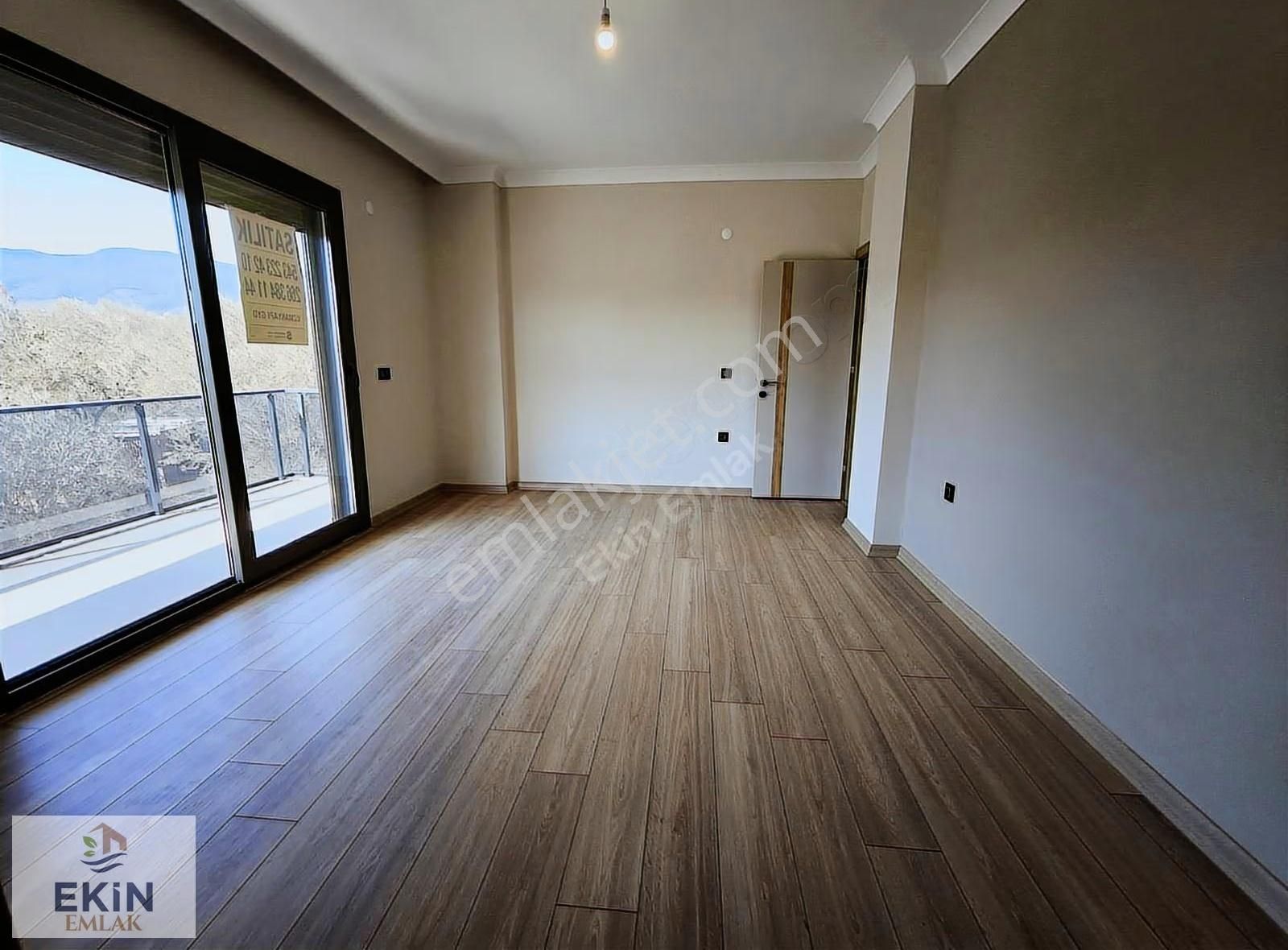 Güre'de Denize Yakın, Geniş, Müstakil, Lüks 4+1 Sıfır Villa! - Görsel 10