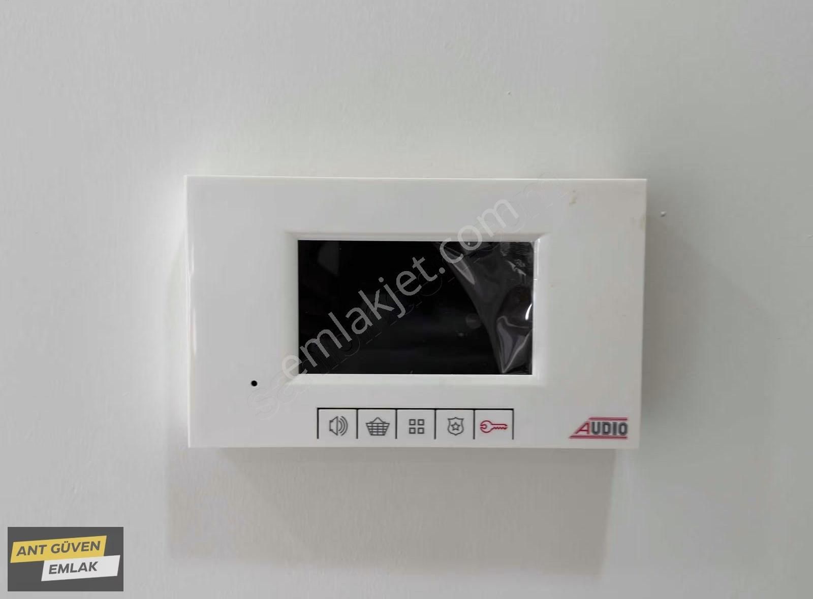 Yeniköy Merkezde 2 Bloklu Site İçi Ara Kat 2+1 Ebeveyn Banyolu - Görsel 4