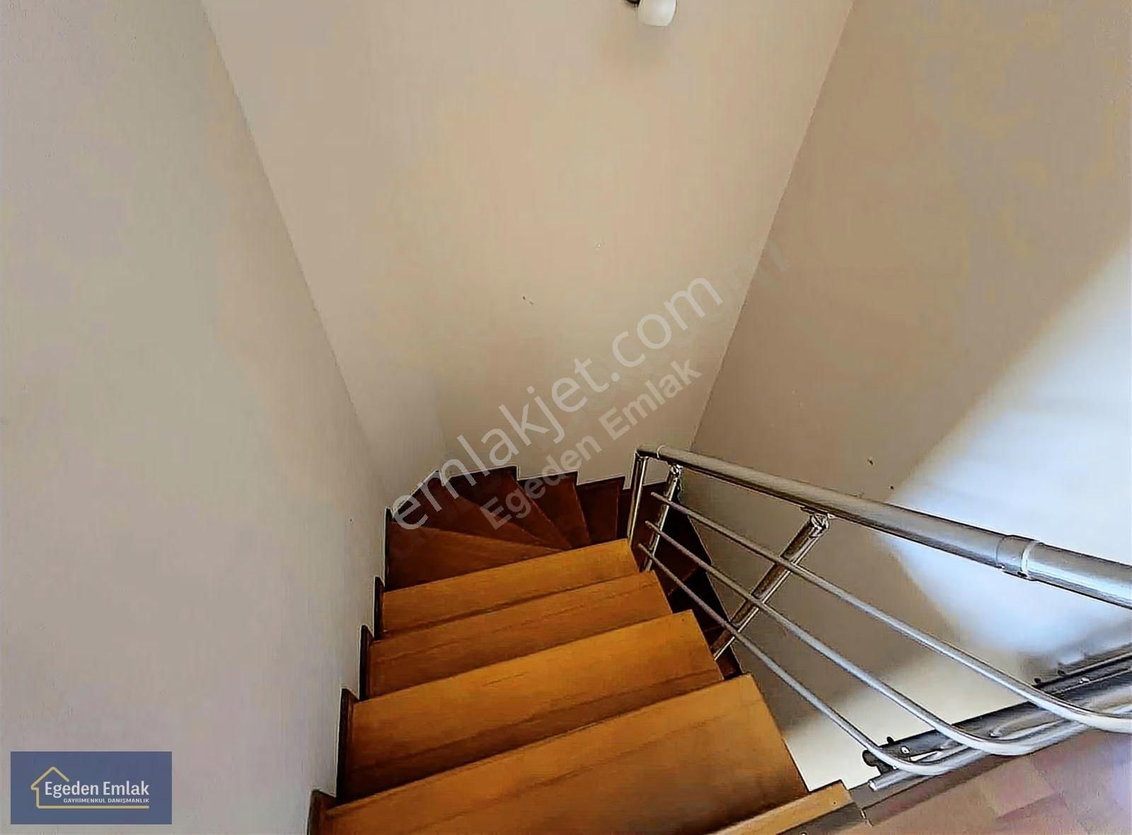 Egeden Emlak Eşyasız 3+1 Kiralık Dublex Daire - Görsel 24