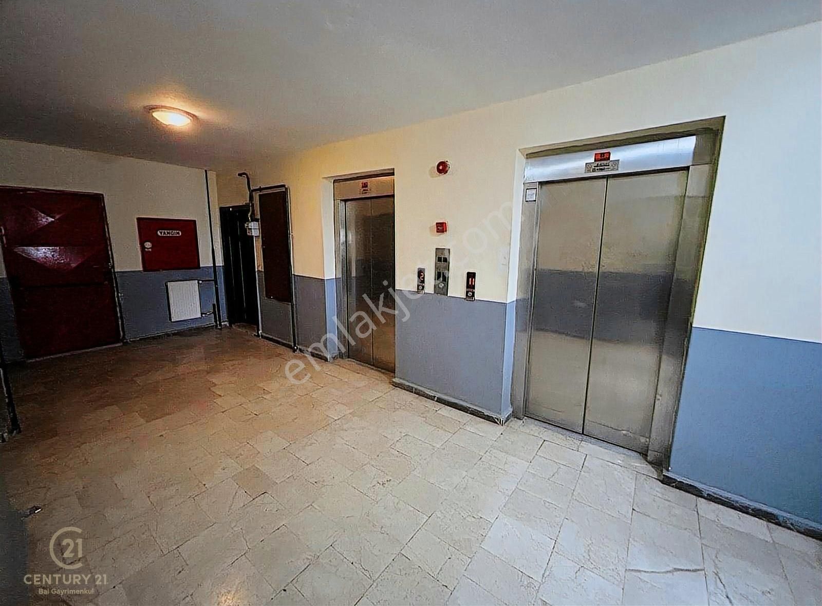 C21 Bal'dan Toki Yeni Mah Eşyalı Yenilenmiş Kiralık 1+1 Daire