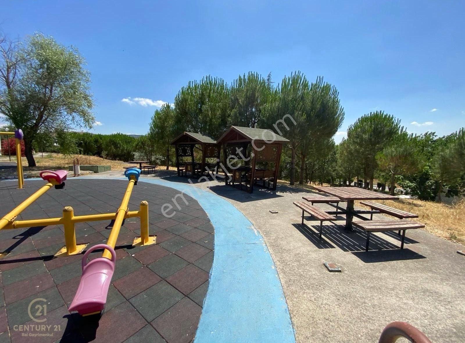 Century21 Bal'dan Toki'de , Full Eşyalı Kiralık 1+1 Daire - Görsel 4