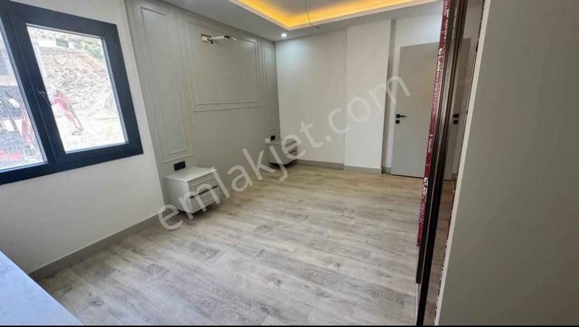 Kuşadasında Lüx 3+1 Satılık 2 Bloktan Oluşan Satılık Daire - Görsel 14