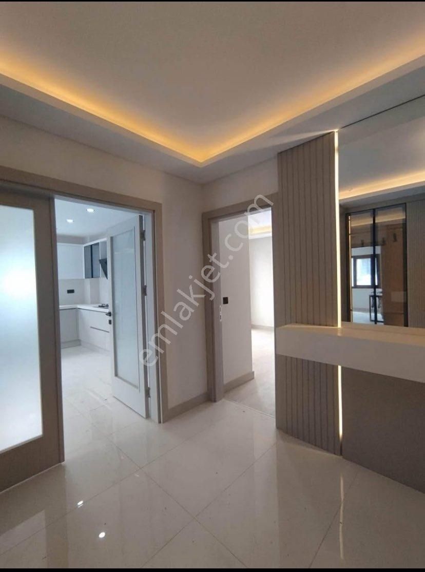 Kuşadasında Lüx 3+1 Satılık 2 Bloktan Oluşan Satılık Daire - Görsel 2