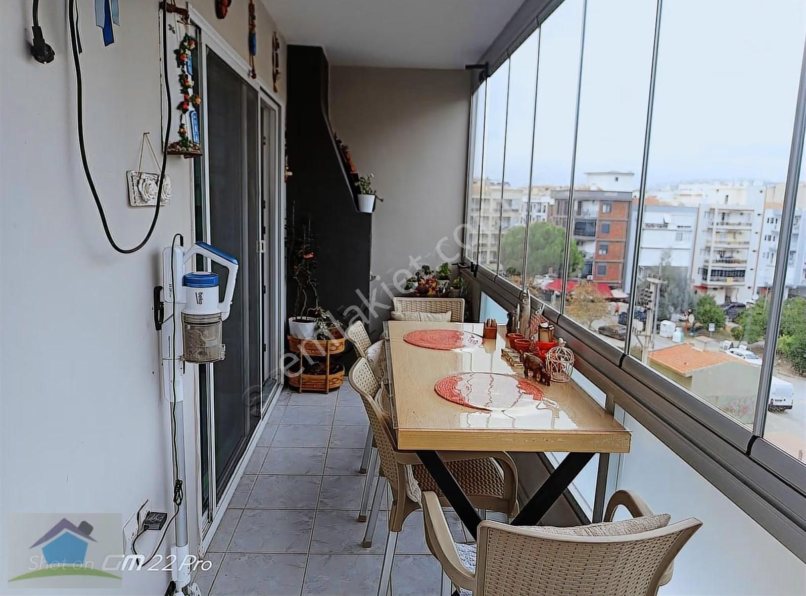 Pino Dan Ordu Bulvarında Üzeri Tadilatlı Önü Açık 3+1 Daire - Görsel 8