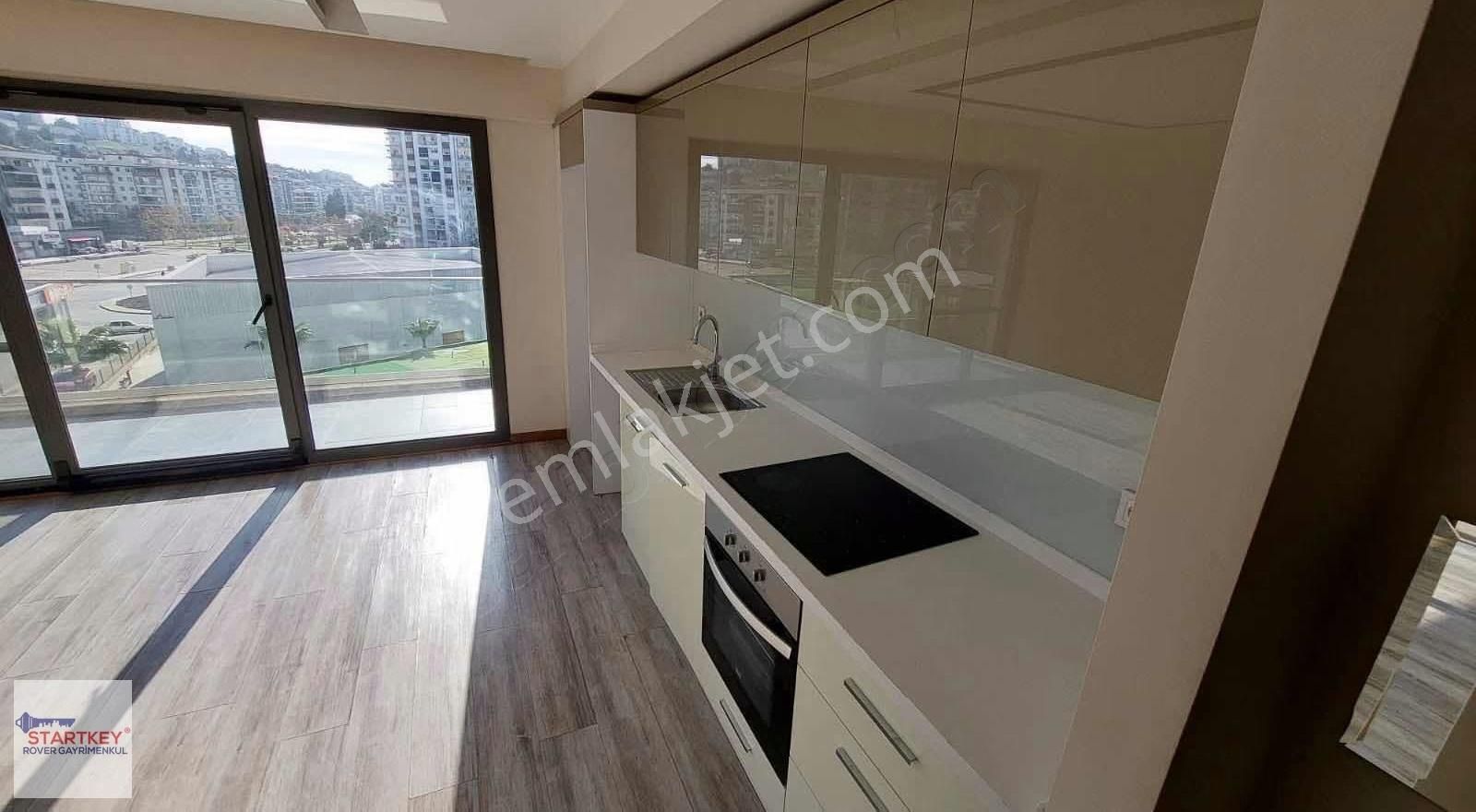 Marka 333 Sitesinde Havuz Cepheli Geniş Tip 1+1 Satılık Daire - Görsel 17