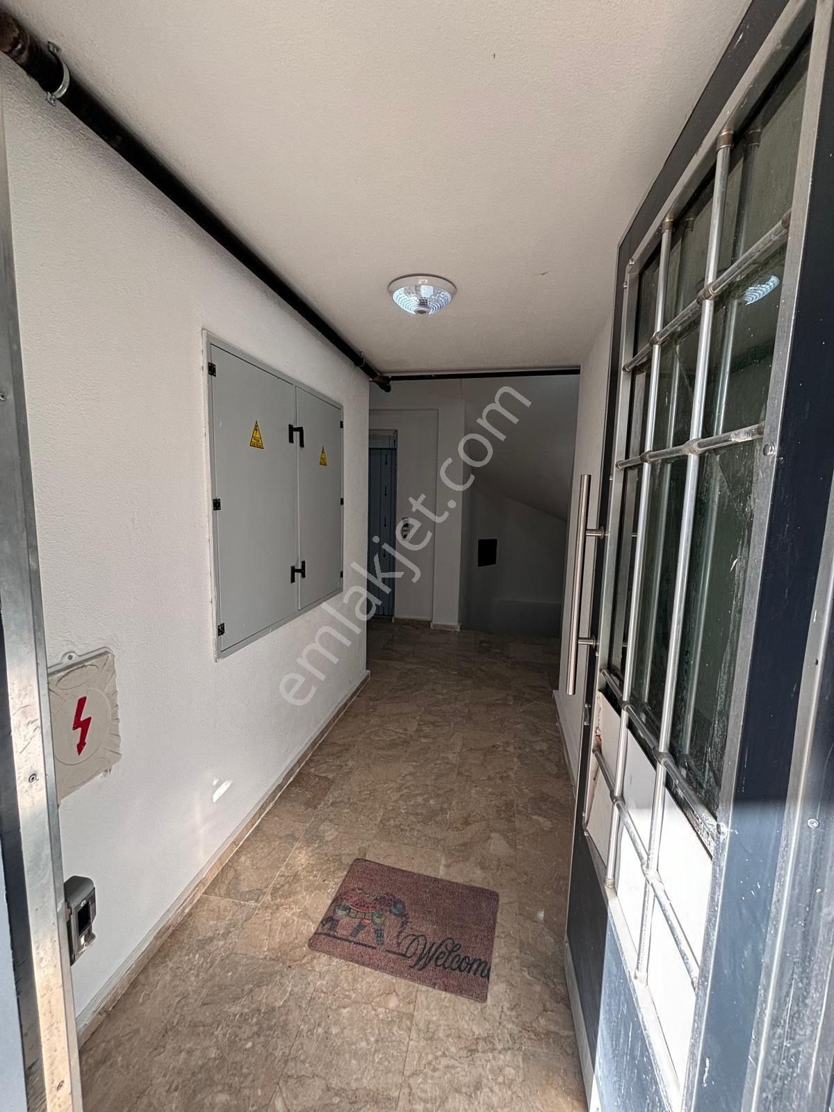 Sultanbeyli Turgut Reis Te Acil Satilik 4, + 1 Satılık Üst Dünle - Görsel 14