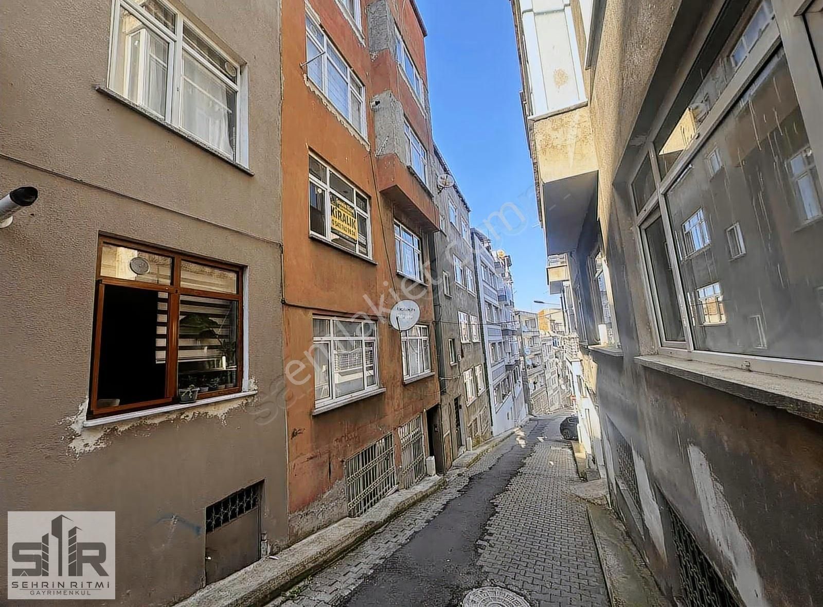 Kiralık Daire - Cumhuriyet Mahallesi