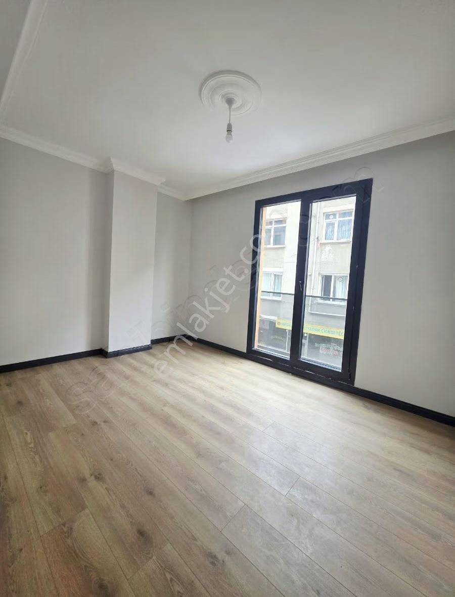 Her Şeye Yakın, Merkezi Konumda 3+1 Harika Daire! - Görsel 3