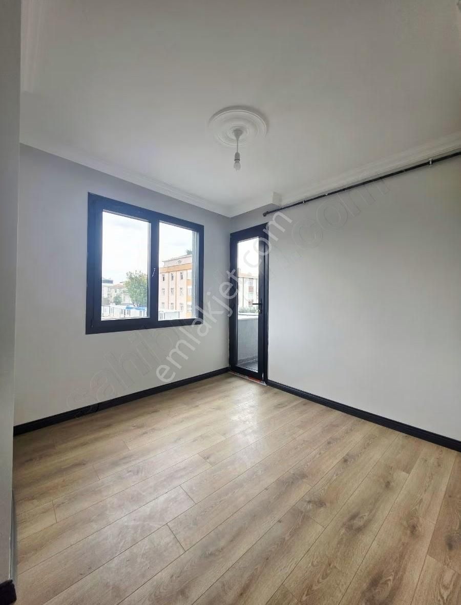 Her Şeye Yakın, Merkezi Konumda 3+1 Harika Daire! - Görsel 5