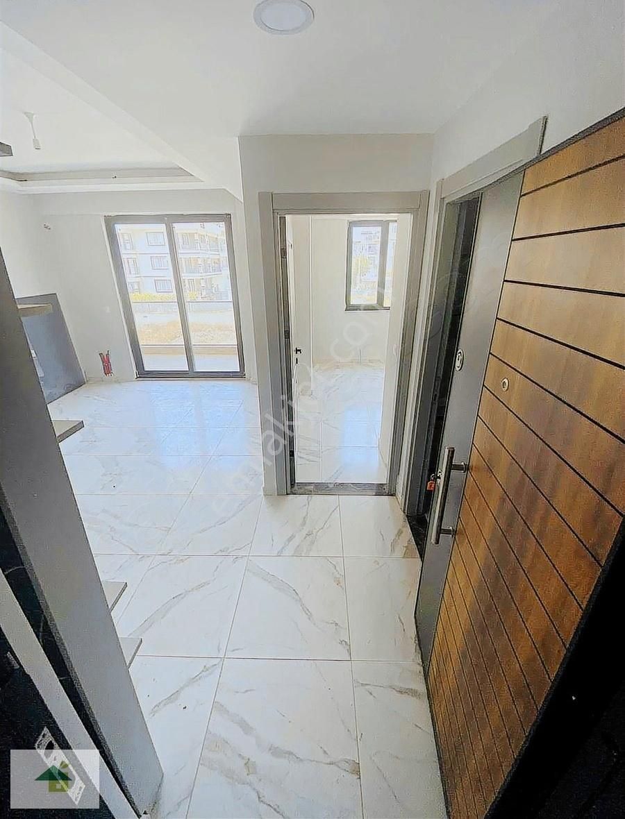 Dalamanın En Elit Mah.de Satılık Havuz Manzaralı Sıfır 1+1 - Görsel 4