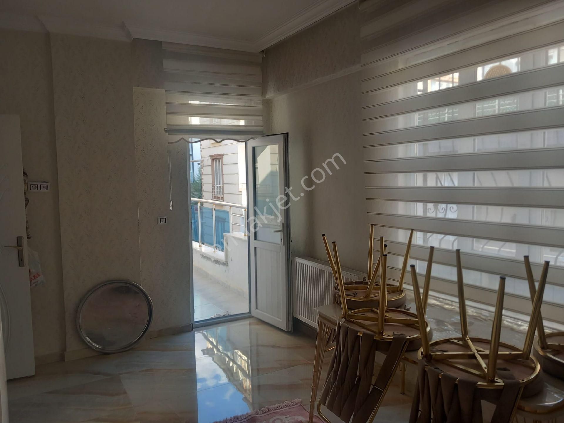 Gazikent Opet Arkasında Acil Satılık 3+1 - Görsel 3