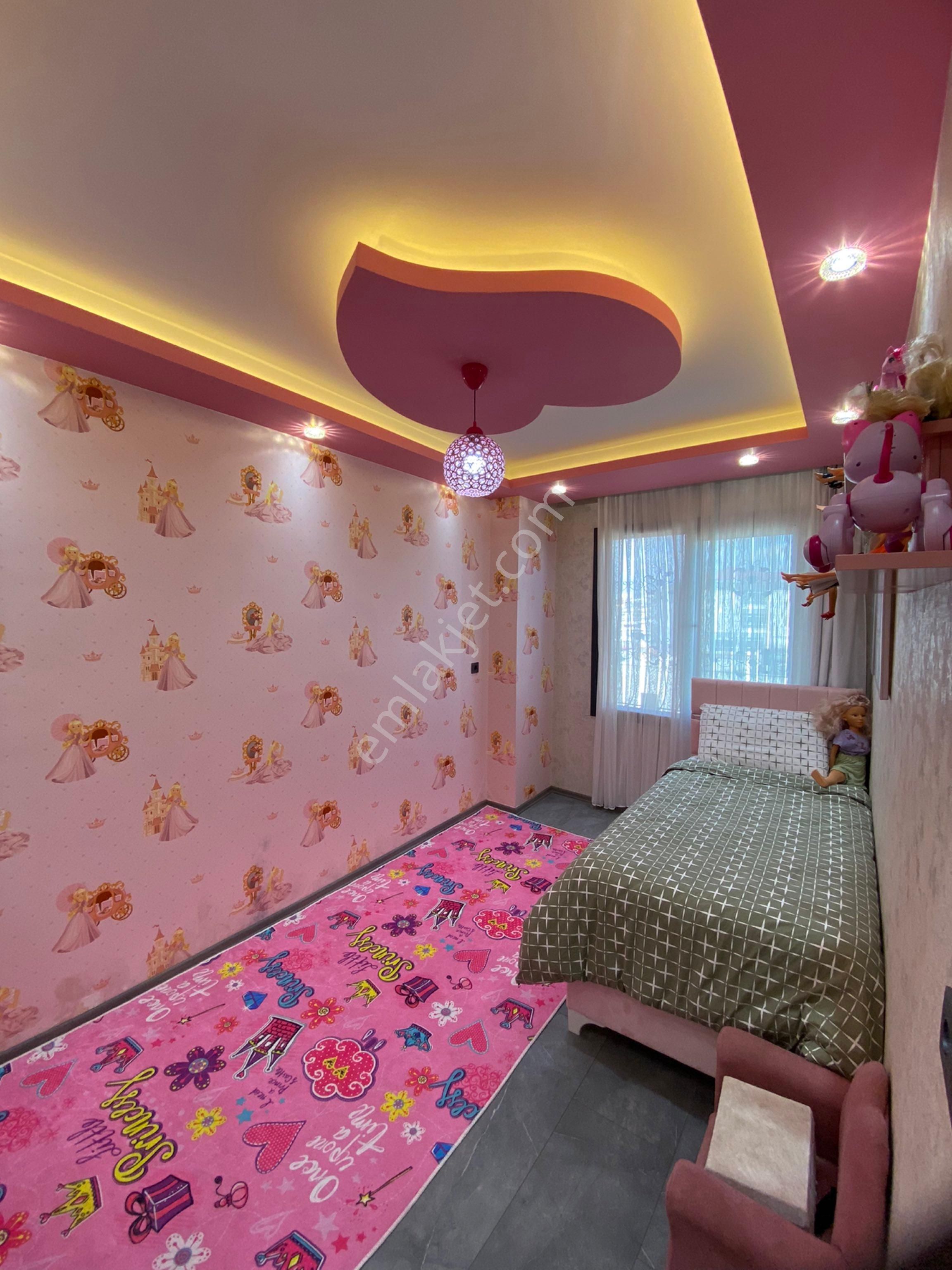 Aziz Emlak’tan Kurdalide Acil Satılık Lüks Komple Bina - Görsel 25